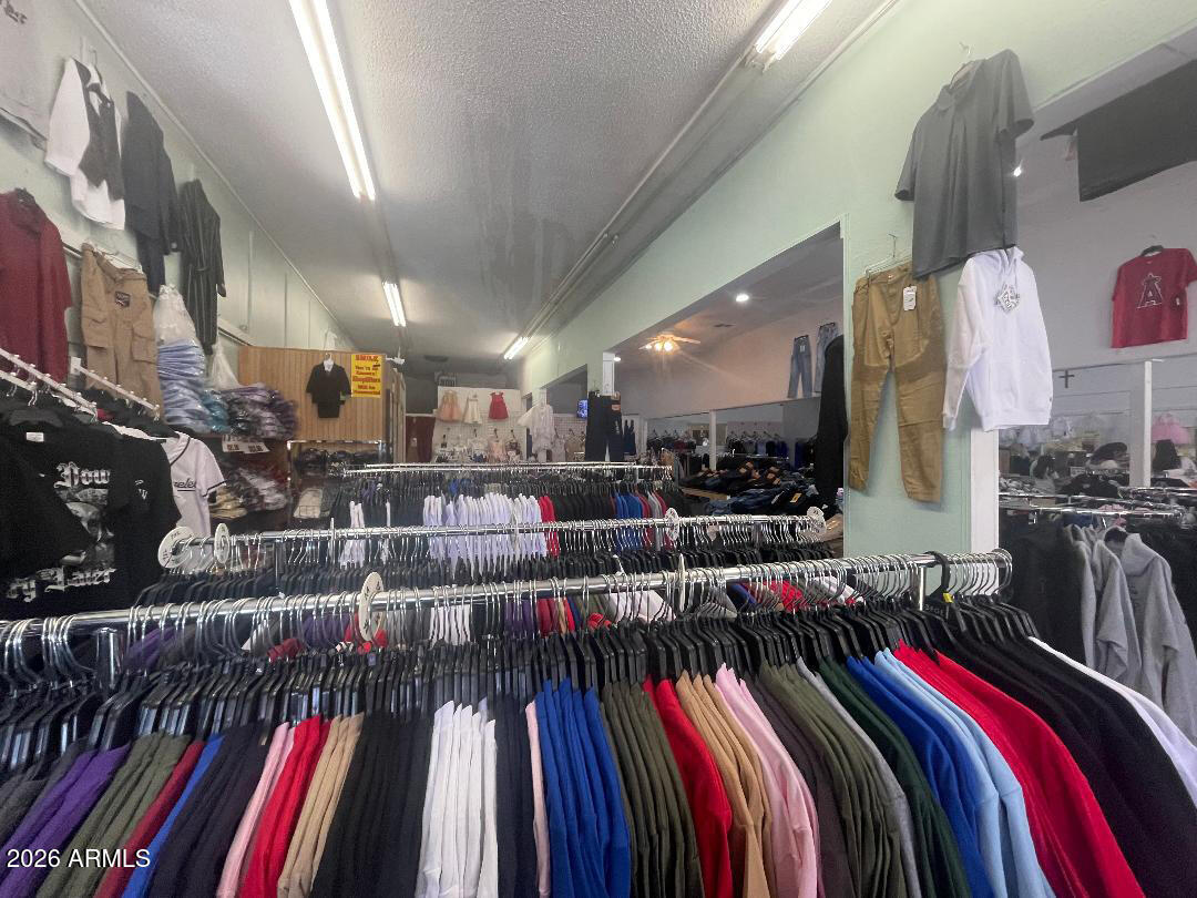 GLOBE TOWNSITE - Commercial Sale