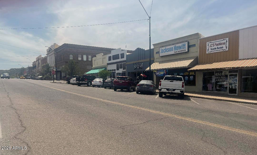 GLOBE TOWNSITE - Commercial Sale