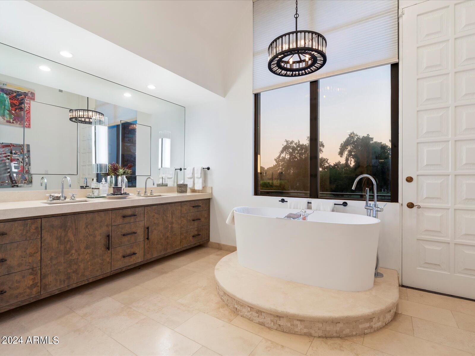 BILTMORE ESTATES - Residential