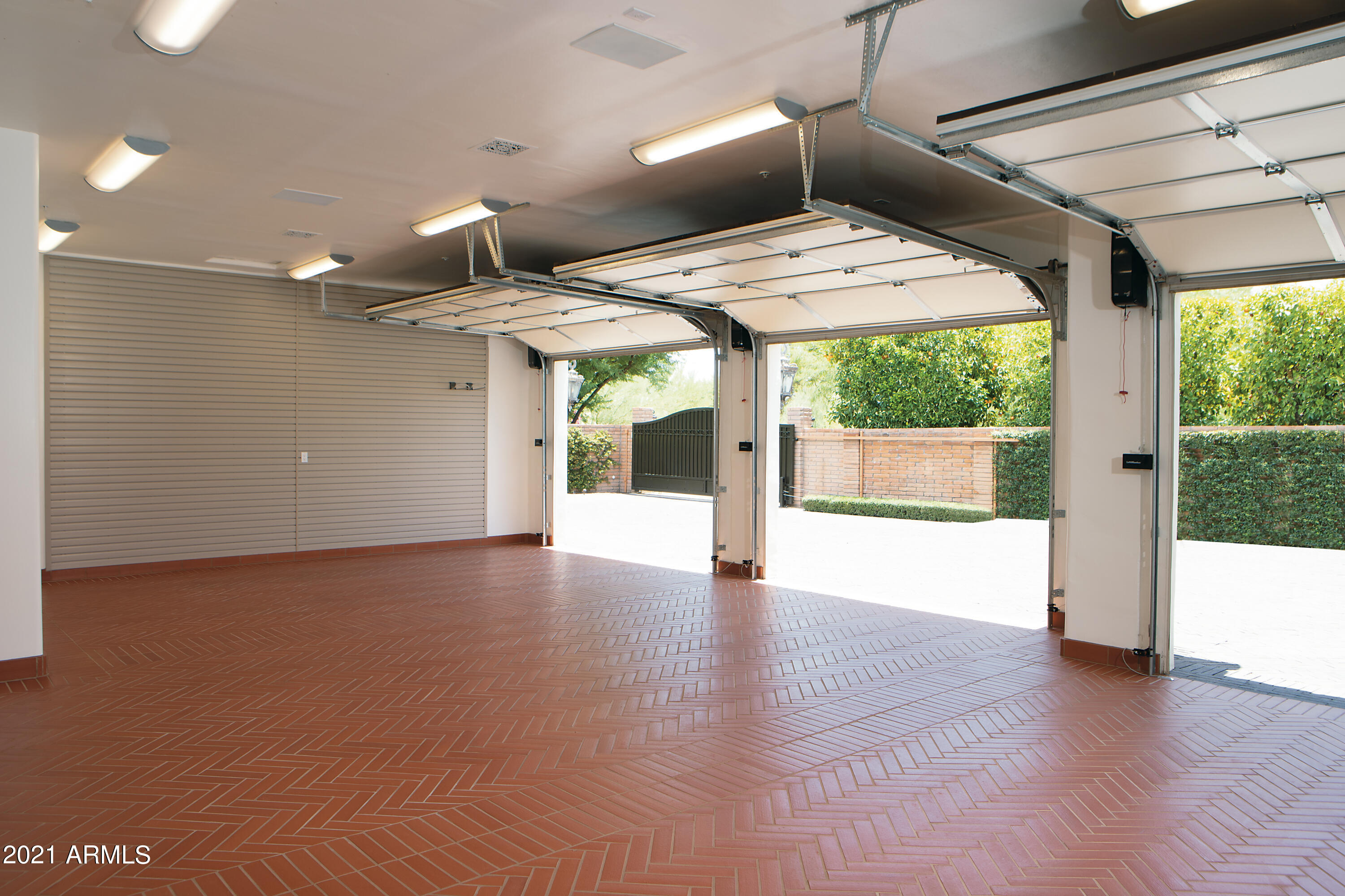Metes and Bounds - Residential
