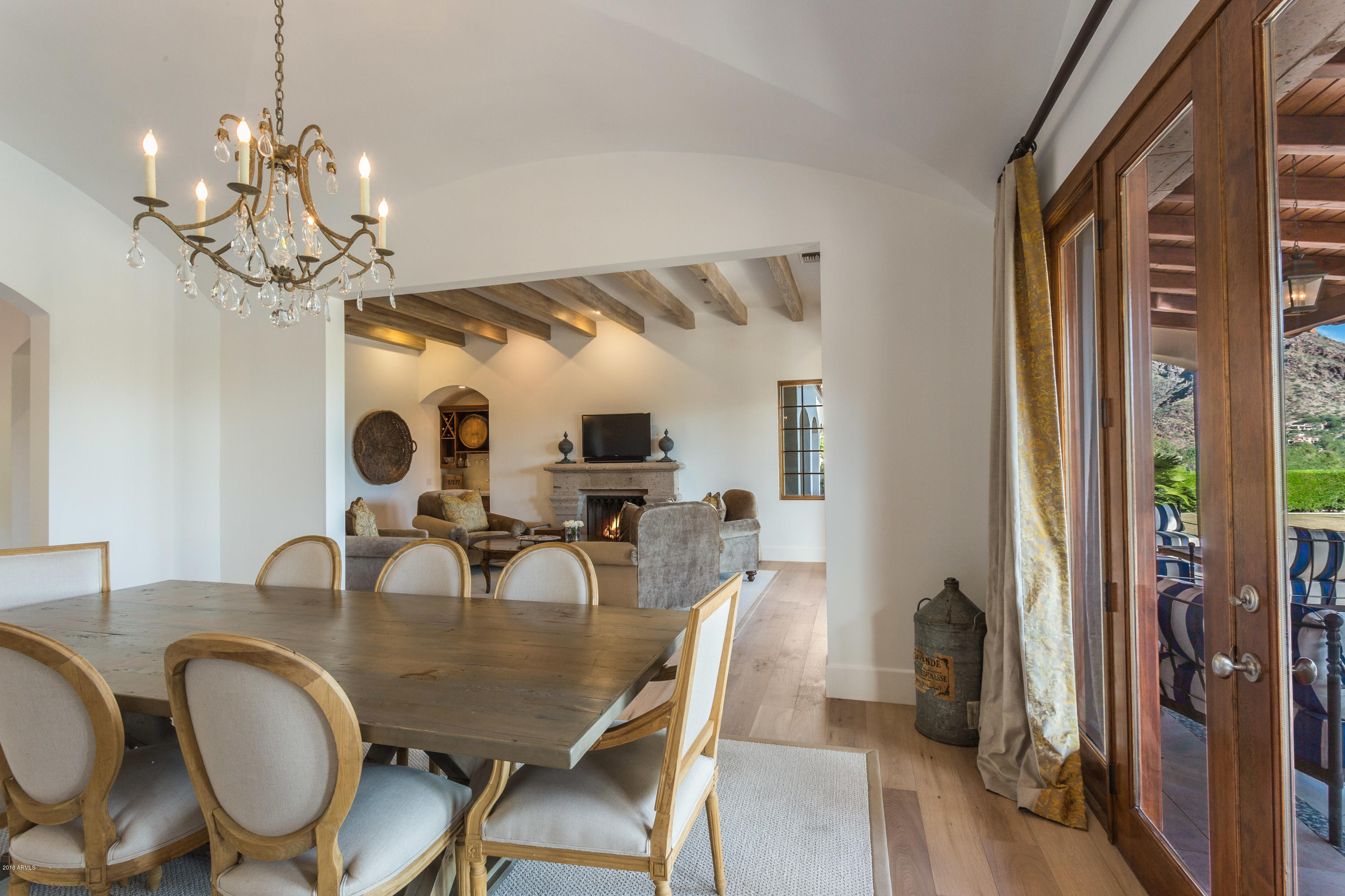 PARADISE VALLEY COUNTRY ESTATES - Residential