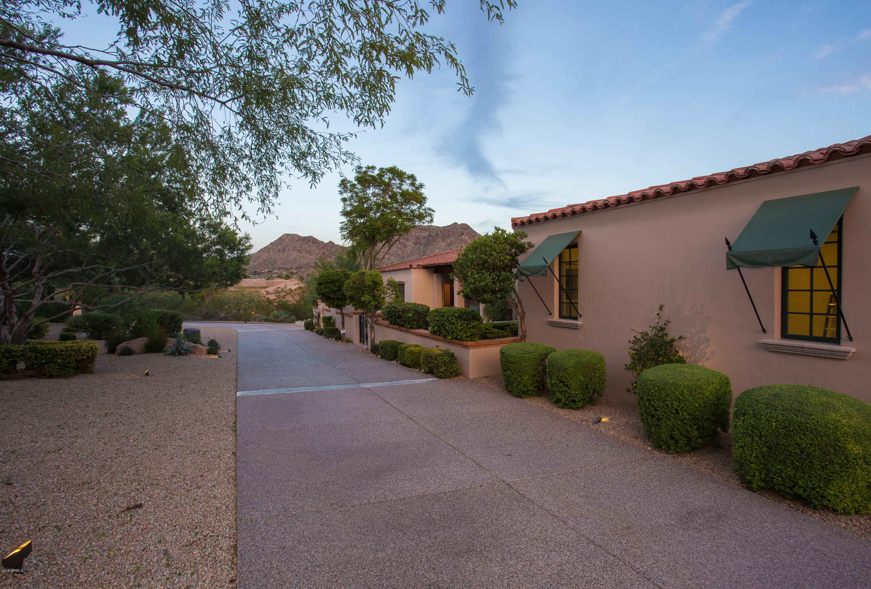 PARADISE VALLEY COUNTRY ESTATES - Residential