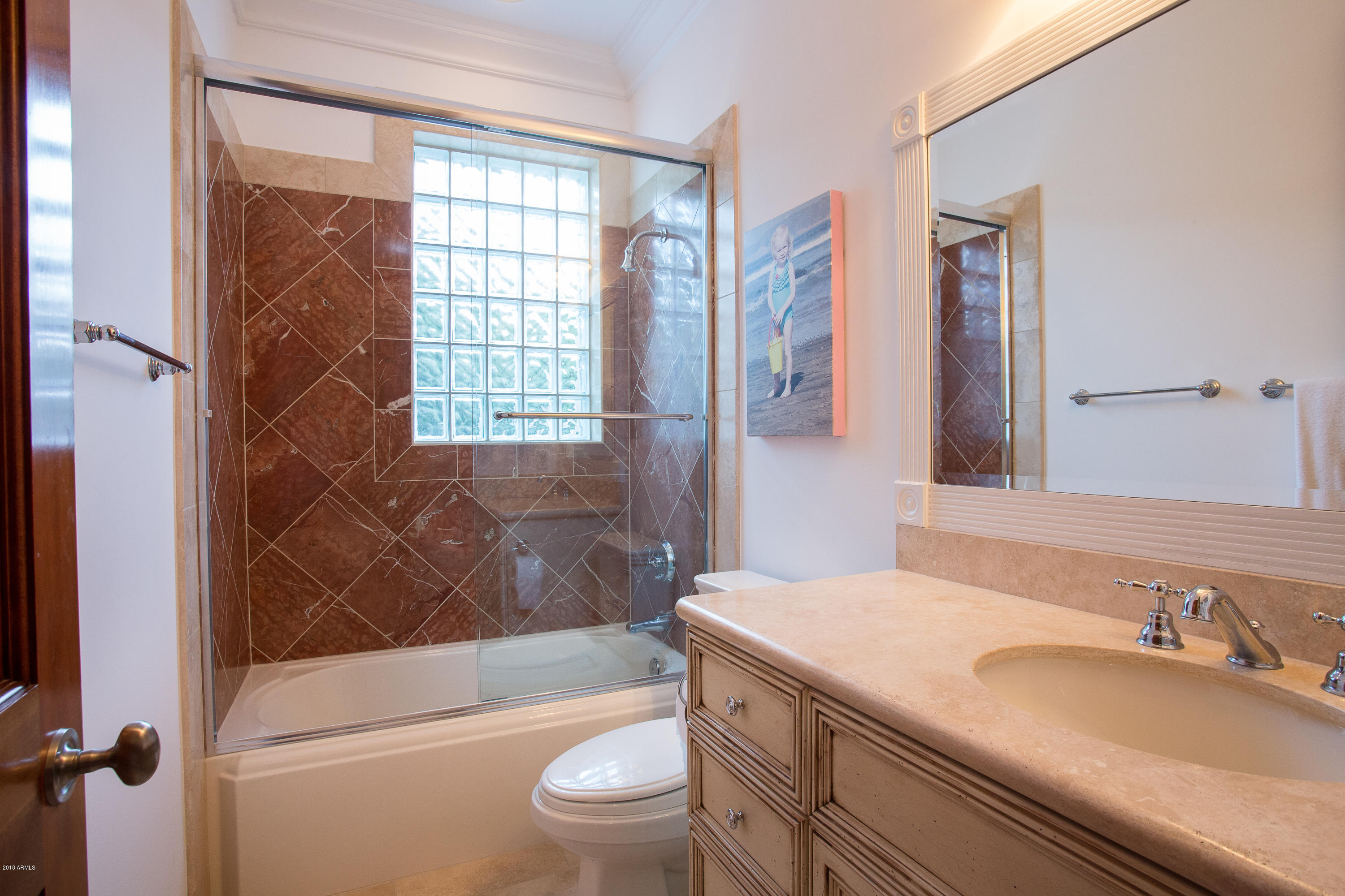 PARADISE VALLEY COUNTRY ESTATES - Residential