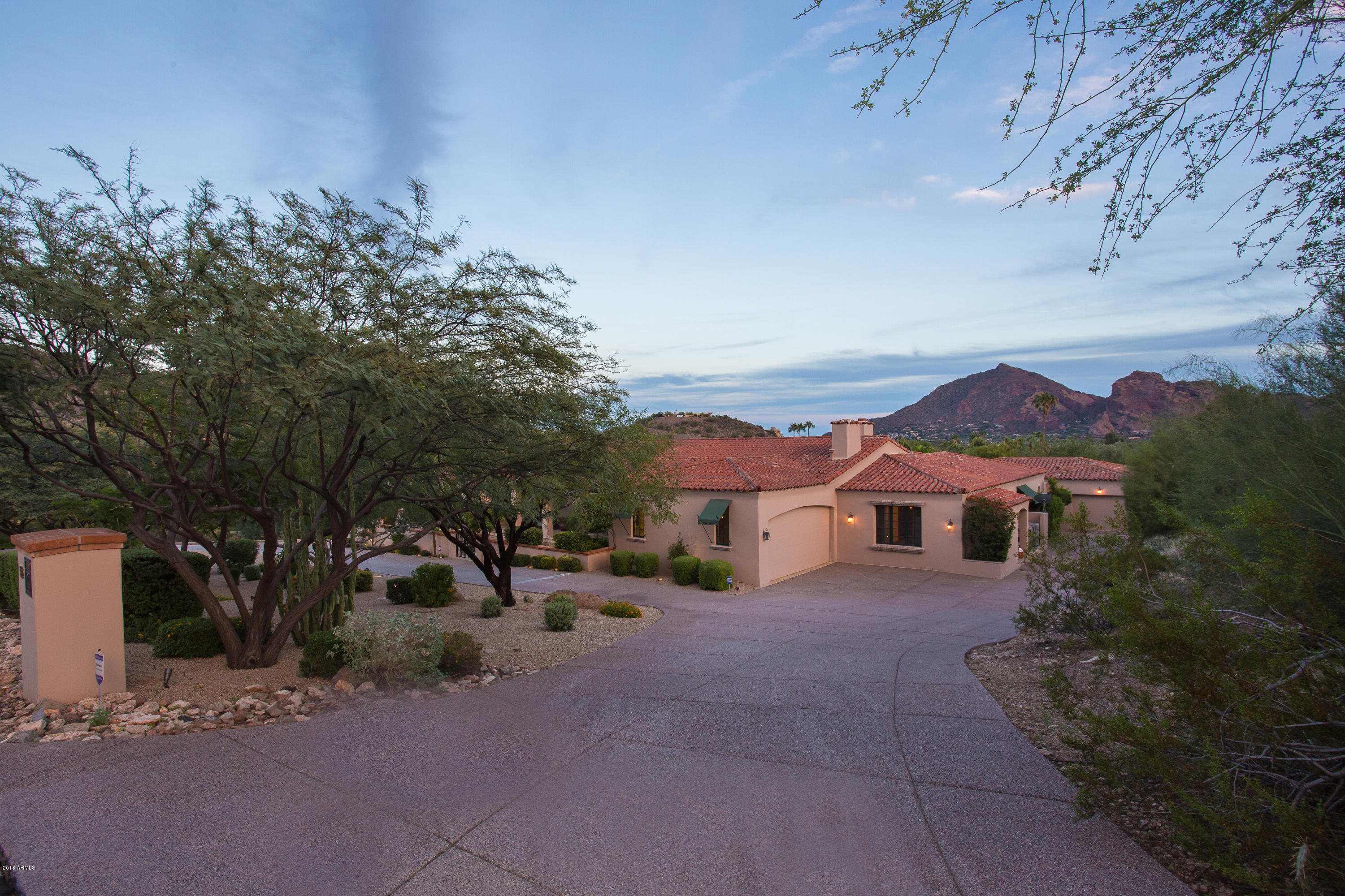 PARADISE VALLEY COUNTRY ESTATES - Residential