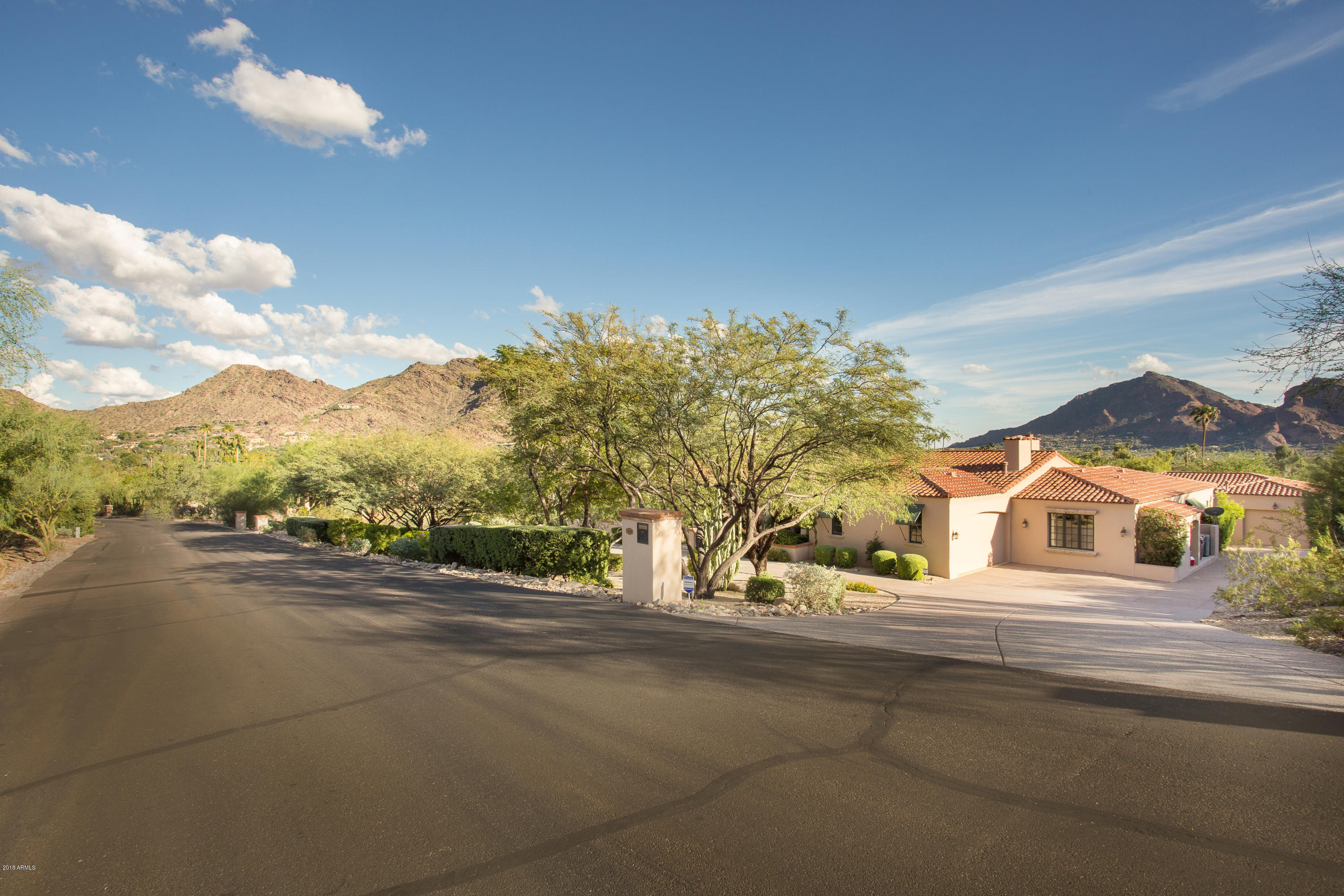 PARADISE VALLEY COUNTRY ESTATES - Residential