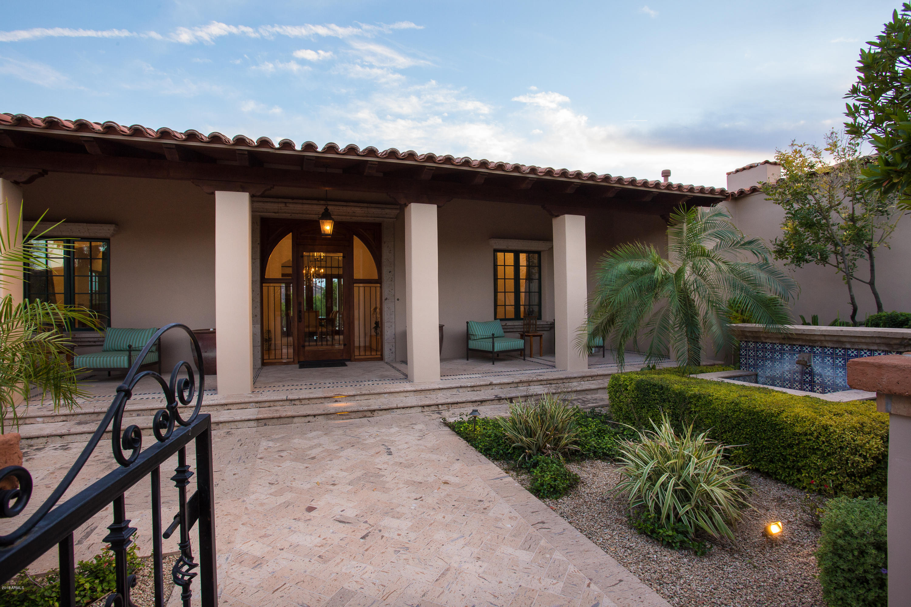 PARADISE VALLEY COUNTRY ESTATES - Residential