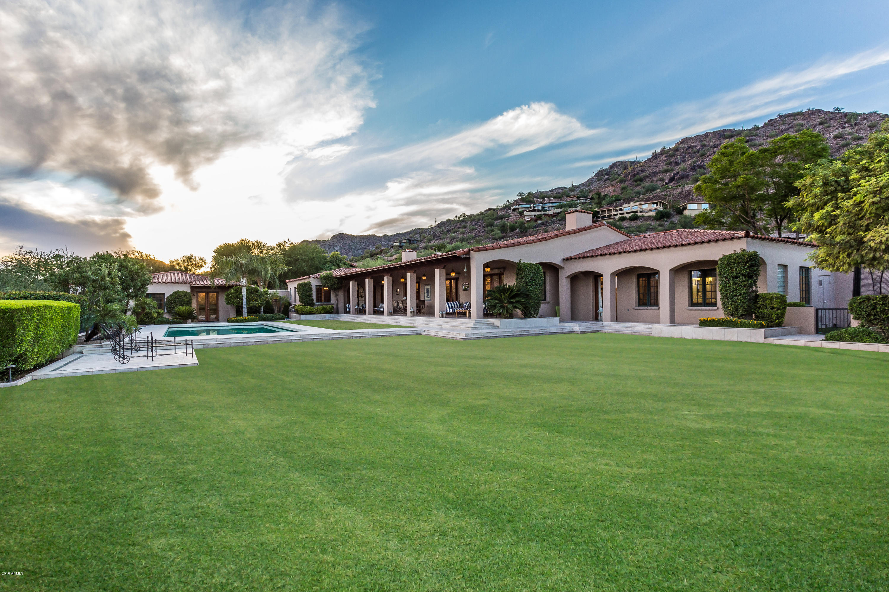 PARADISE VALLEY COUNTRY ESTATES - Residential