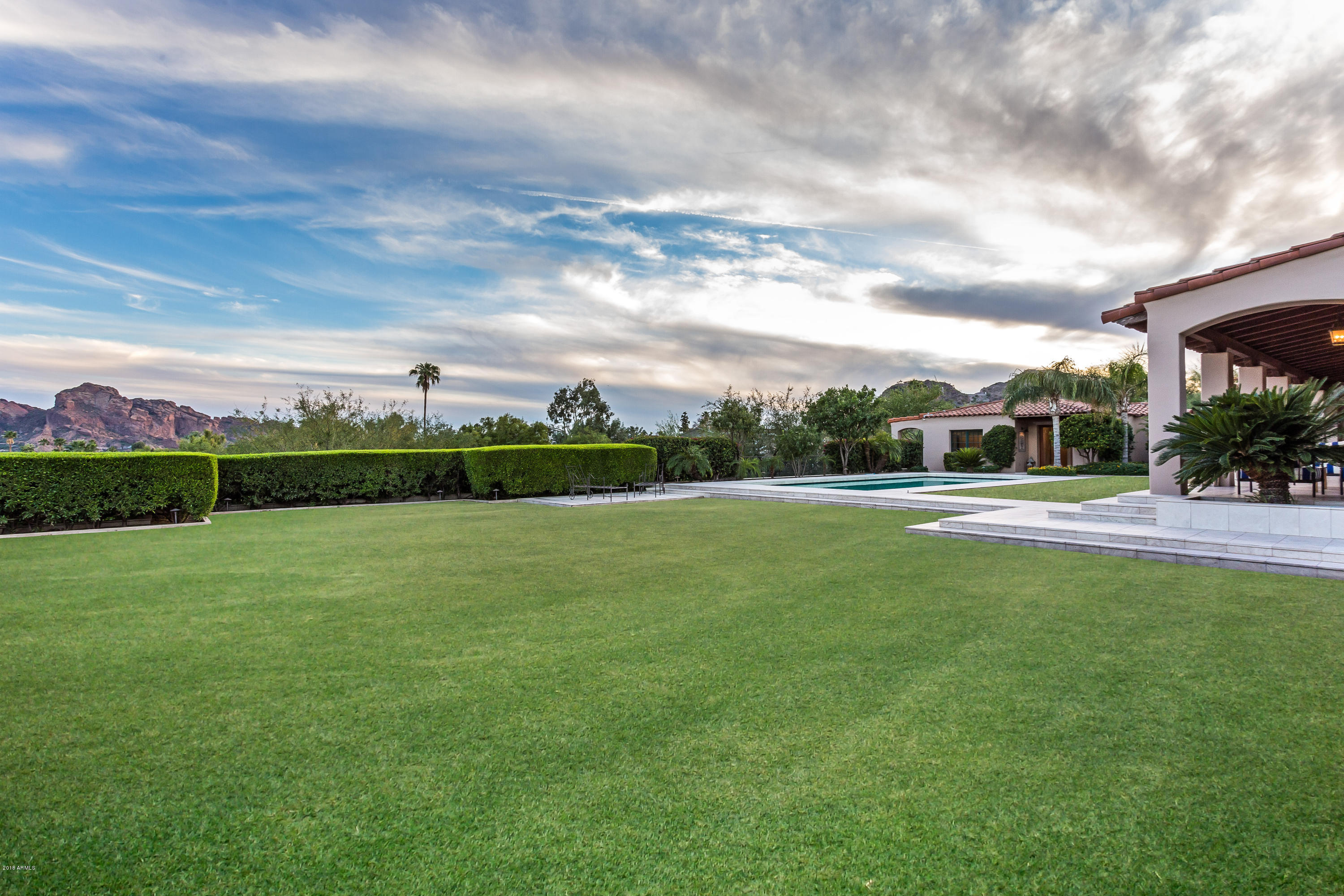 PARADISE VALLEY COUNTRY ESTATES - Residential