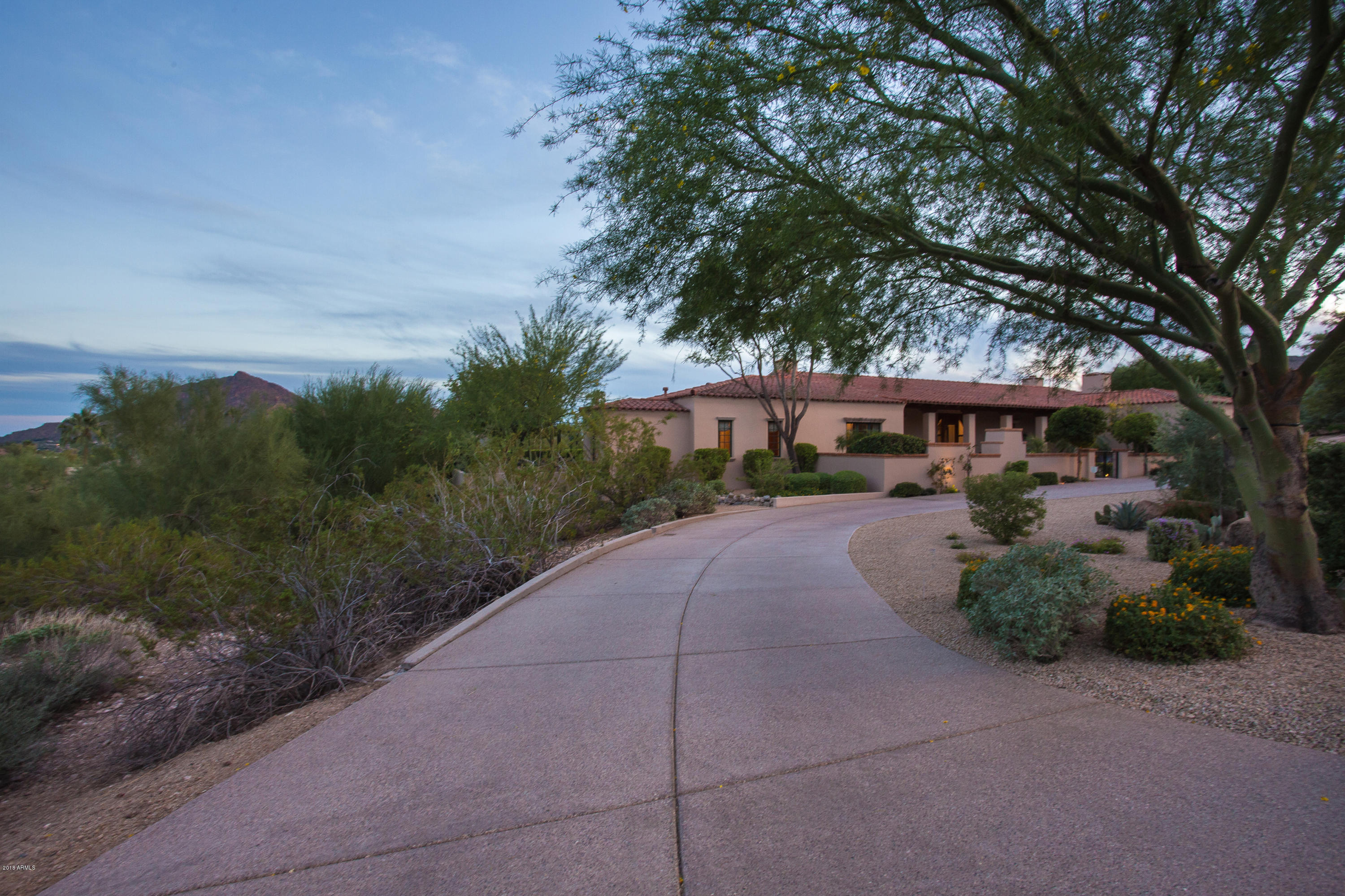 PARADISE VALLEY COUNTRY ESTATES - Residential