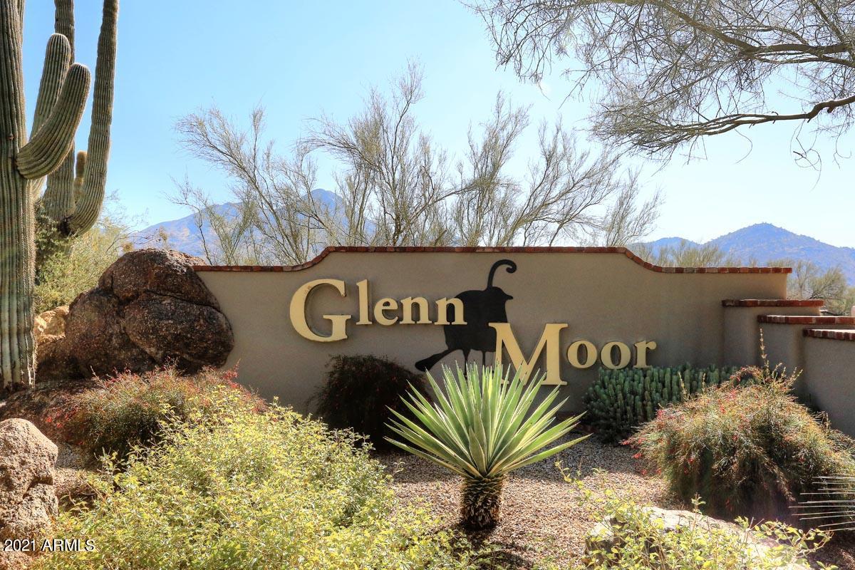 GLENN MOOR - Residential