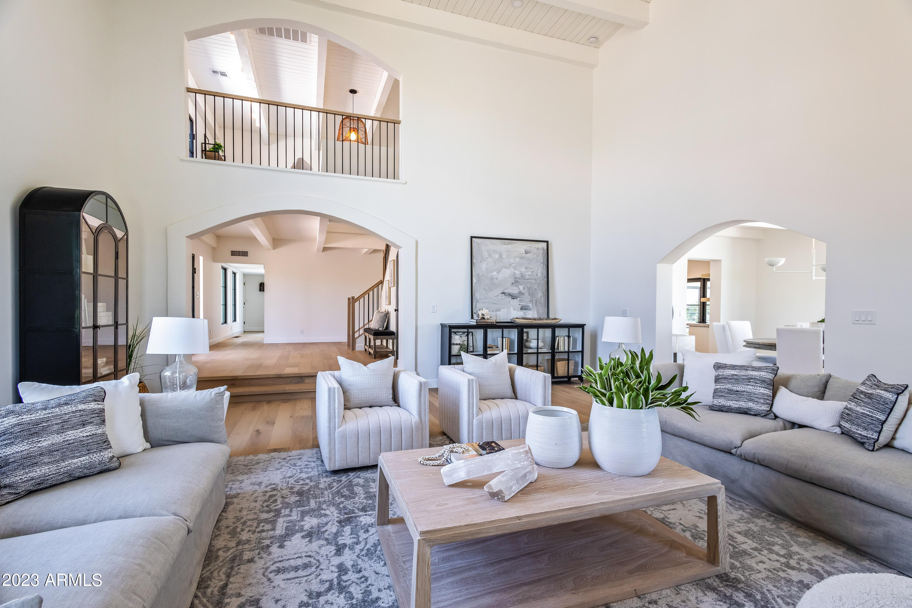 ALTA HACIENDA - Residential
