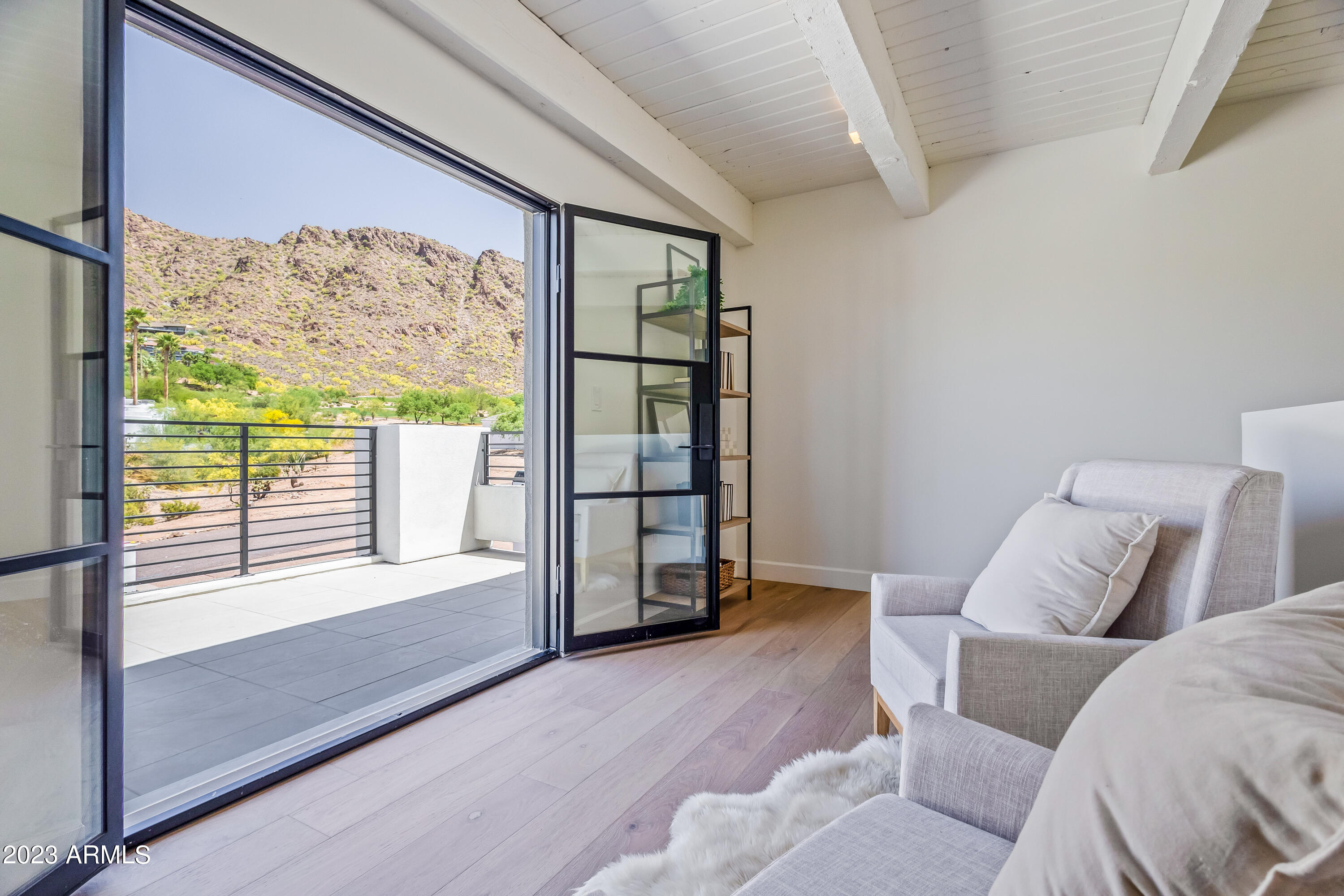 ALTA HACIENDA - Residential