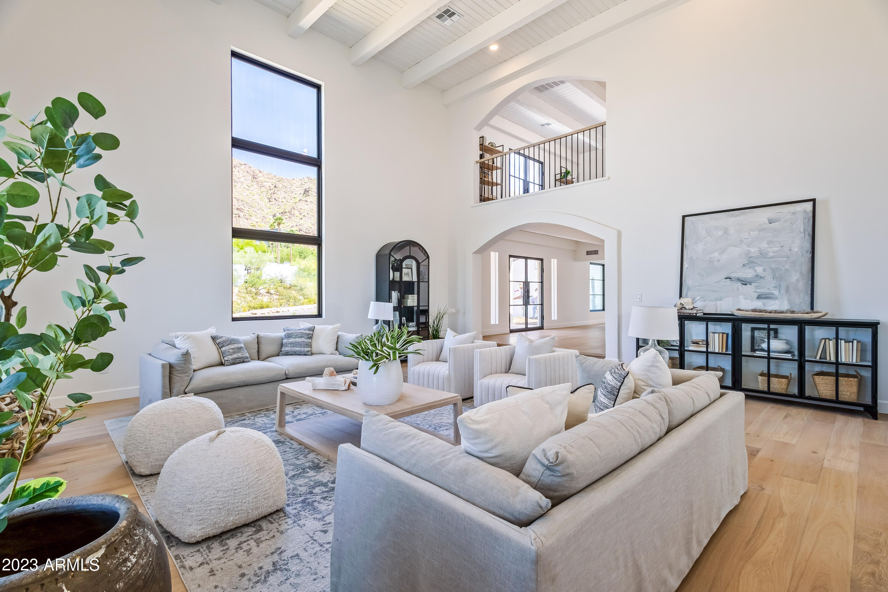 ALTA HACIENDA - Residential
