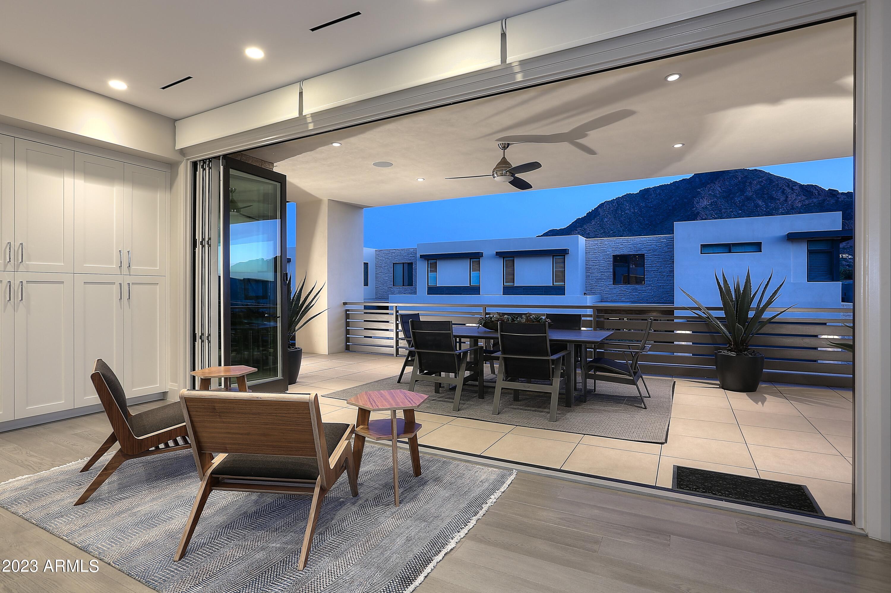 VILLAS AT MOUNTAIN SHADOWS 2 CONDOMINIUMS 2 - Residential