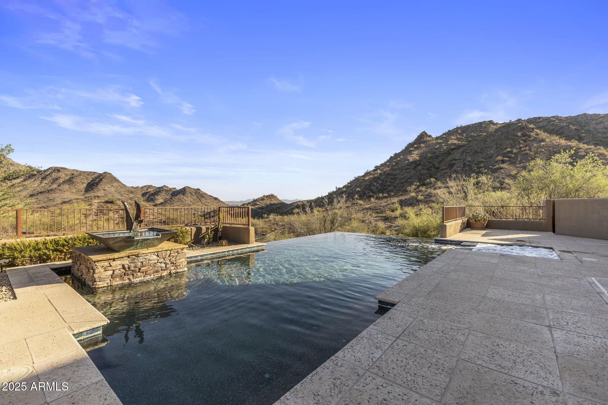 PHOENIX HILLSIDE ESTATES LOT 1-17 TR A,B - Residential