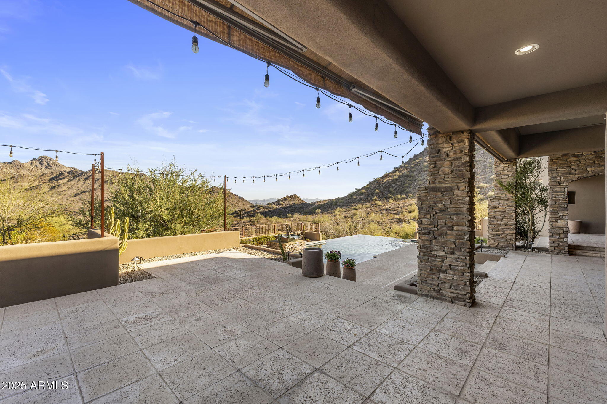 PHOENIX HILLSIDE ESTATES LOT 1-17 TR A,B - Residential