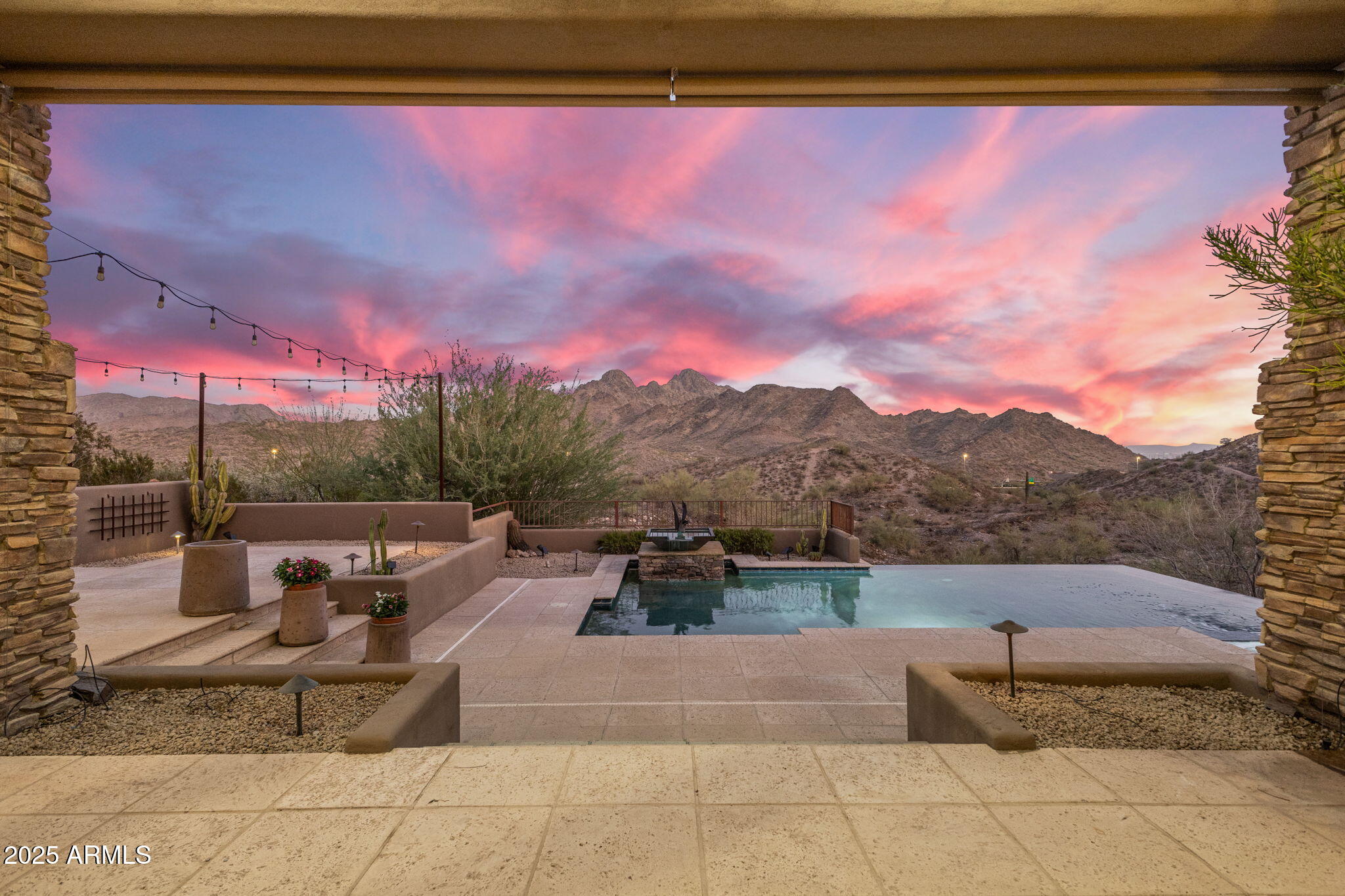 PHOENIX HILLSIDE ESTATES LOT 1-17 TR A,B - Residential