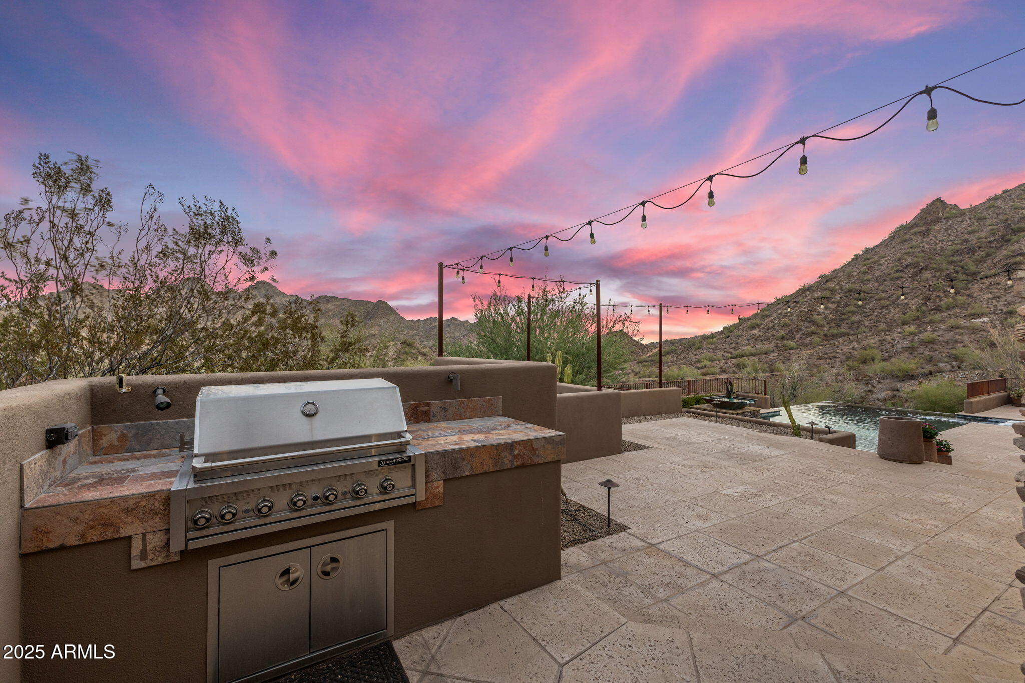 PHOENIX HILLSIDE ESTATES LOT 1-17 TR A,B - Residential