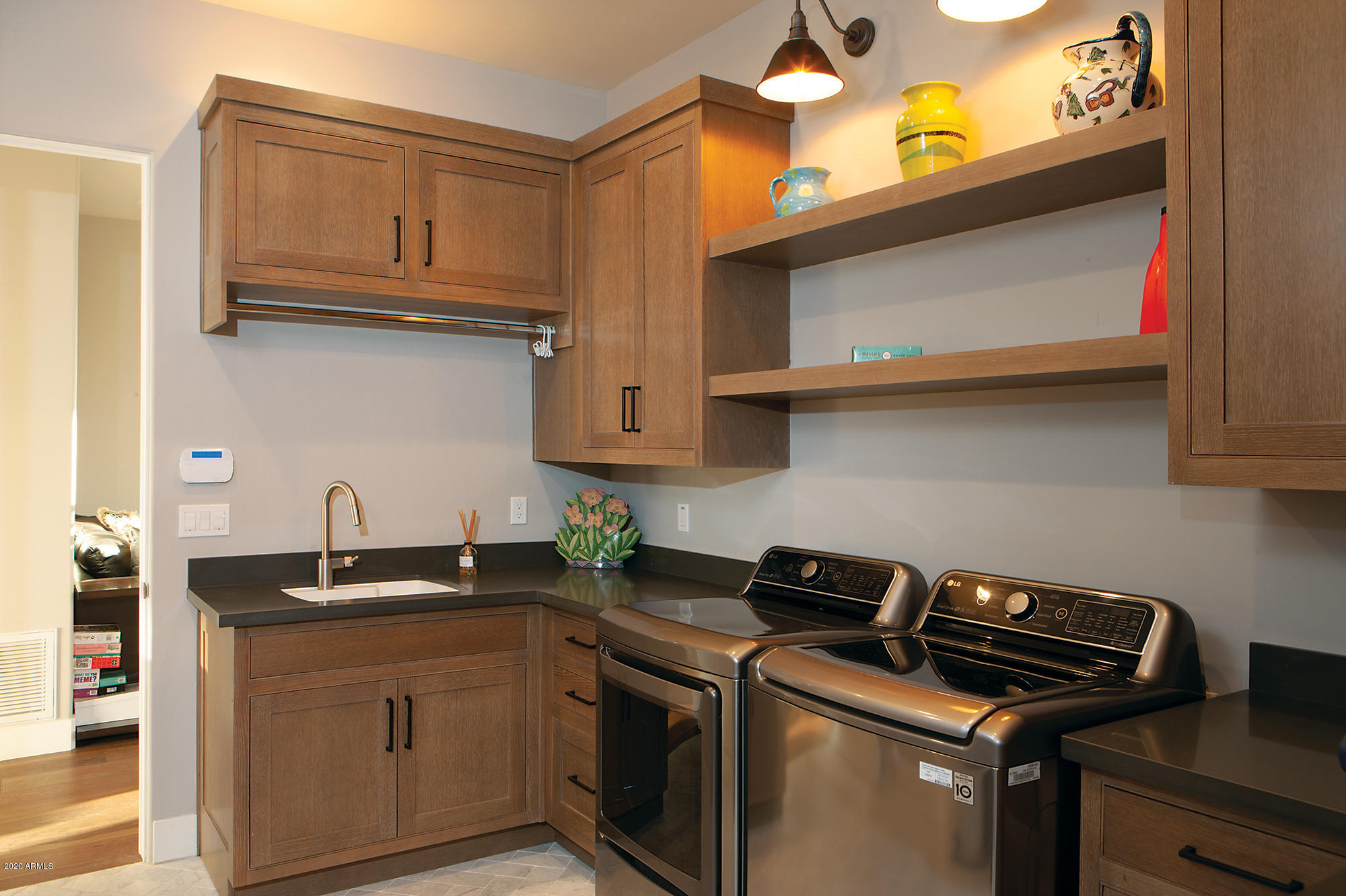 MERRILL CANTATIERRA LOT 1-49 PUT STS IND BEND WASH - Residential