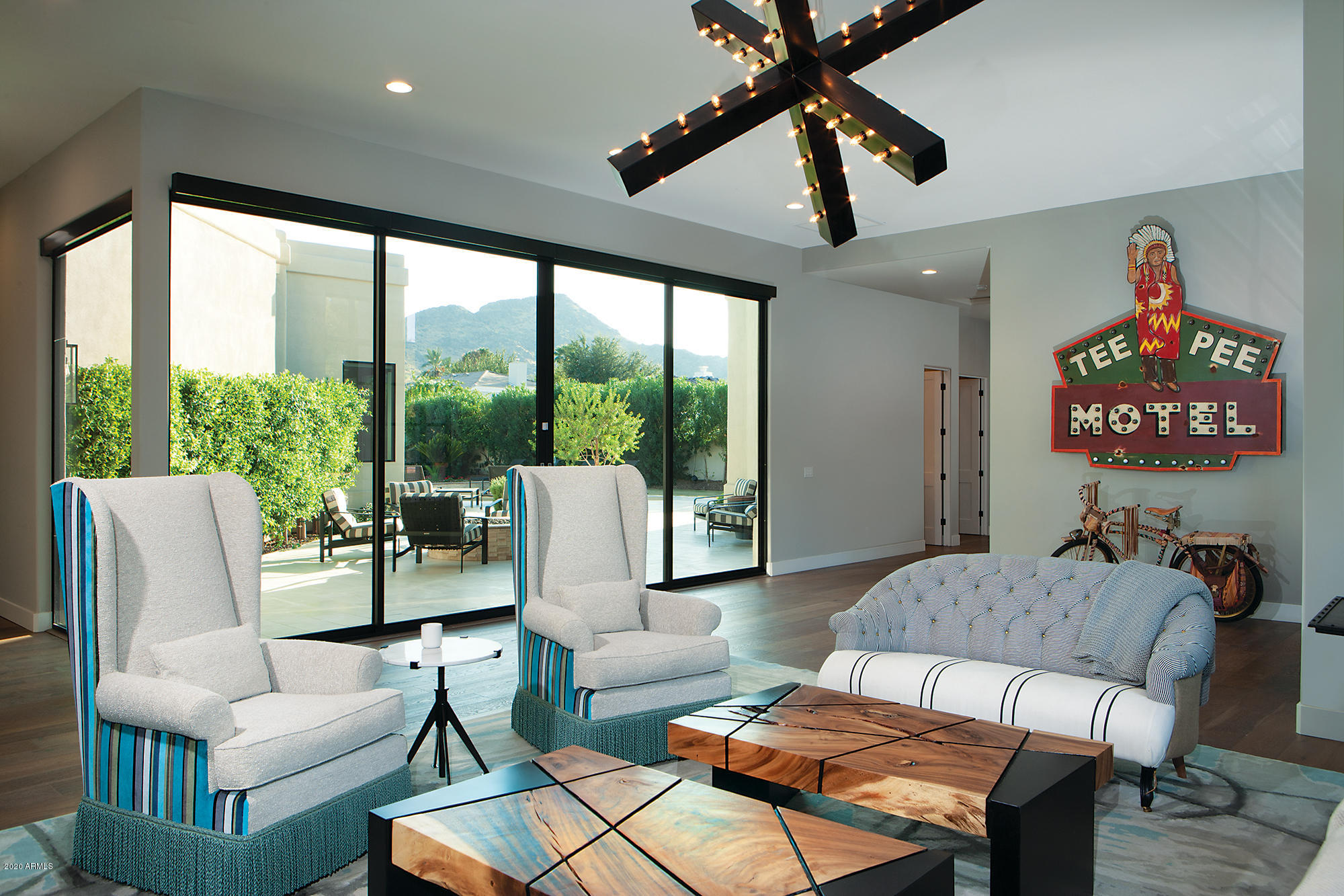 MERRILL CANTATIERRA LOT 1-49 PUT STS IND BEND WASH - Residential