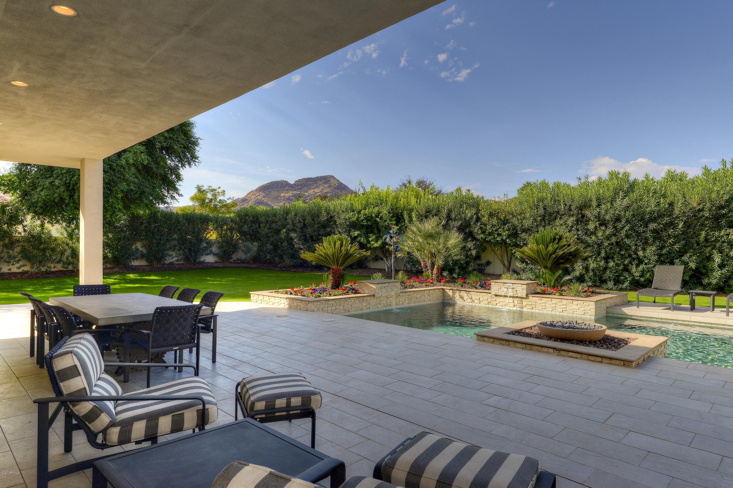 MERRILL CANTATIERRA LOT 1-49 PUT STS IND BEND WASH - Residential