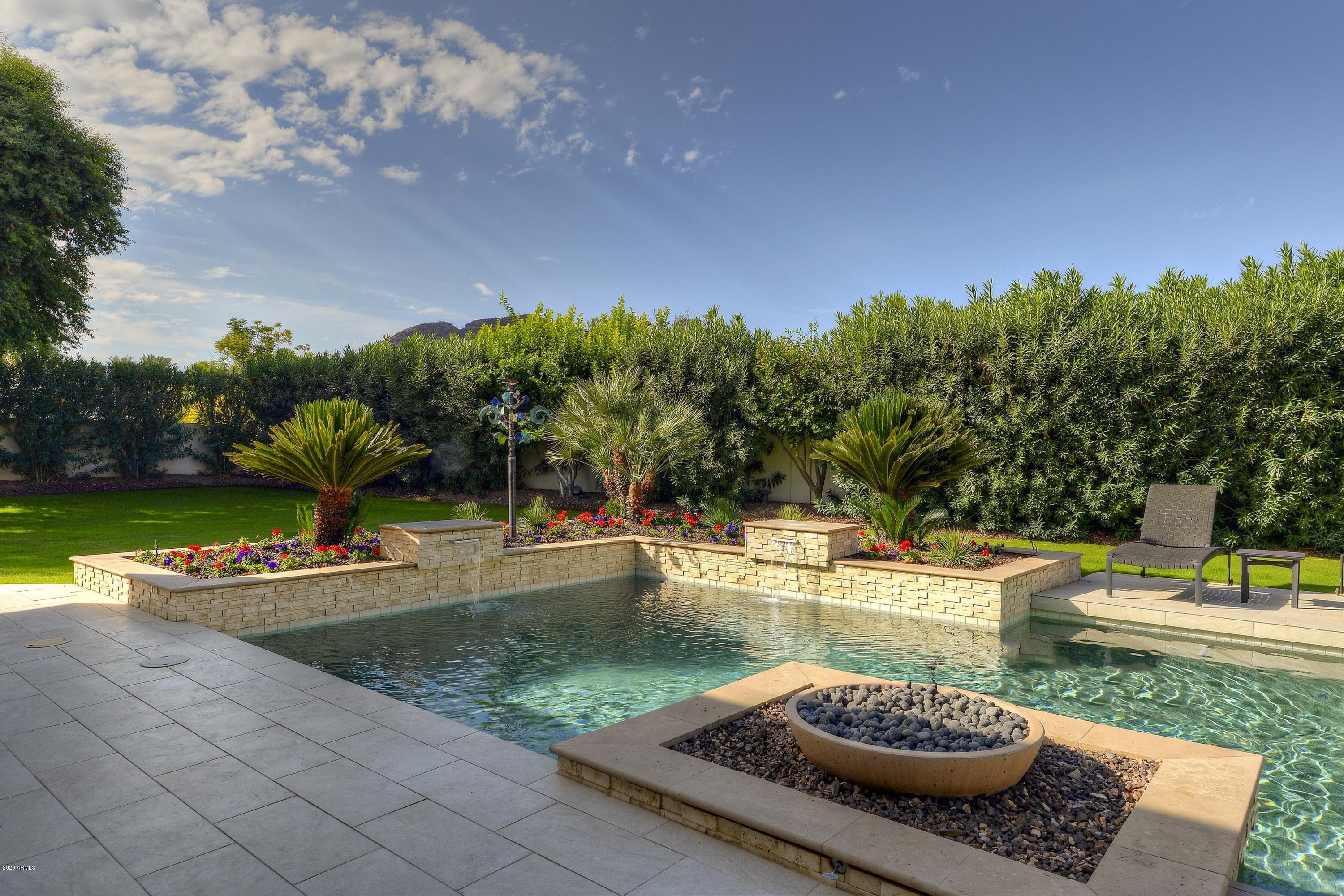 MERRILL CANTATIERRA LOT 1-49 PUT STS IND BEND WASH - Residential