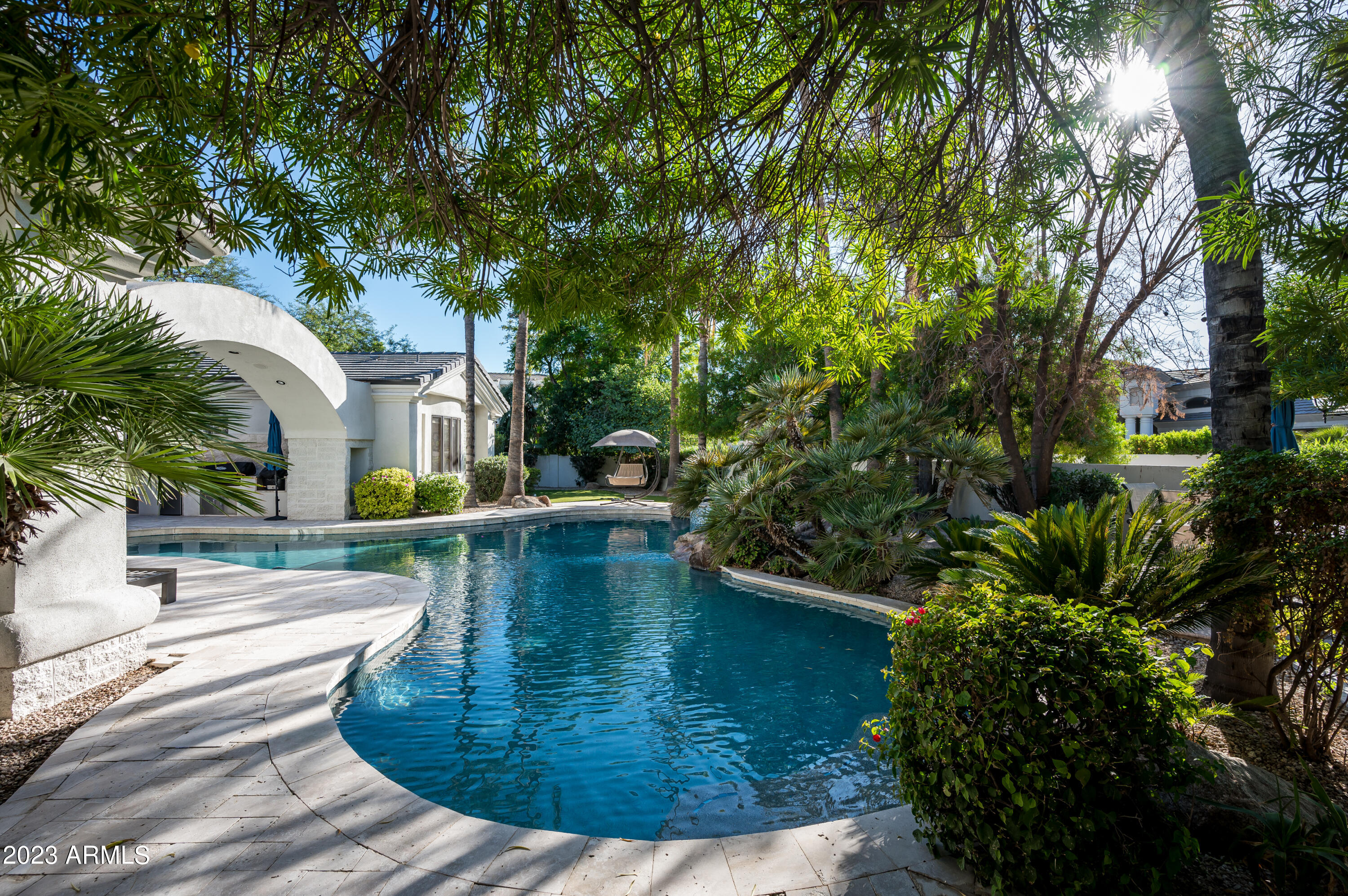 MERRILL CANTATIERRA - Residential