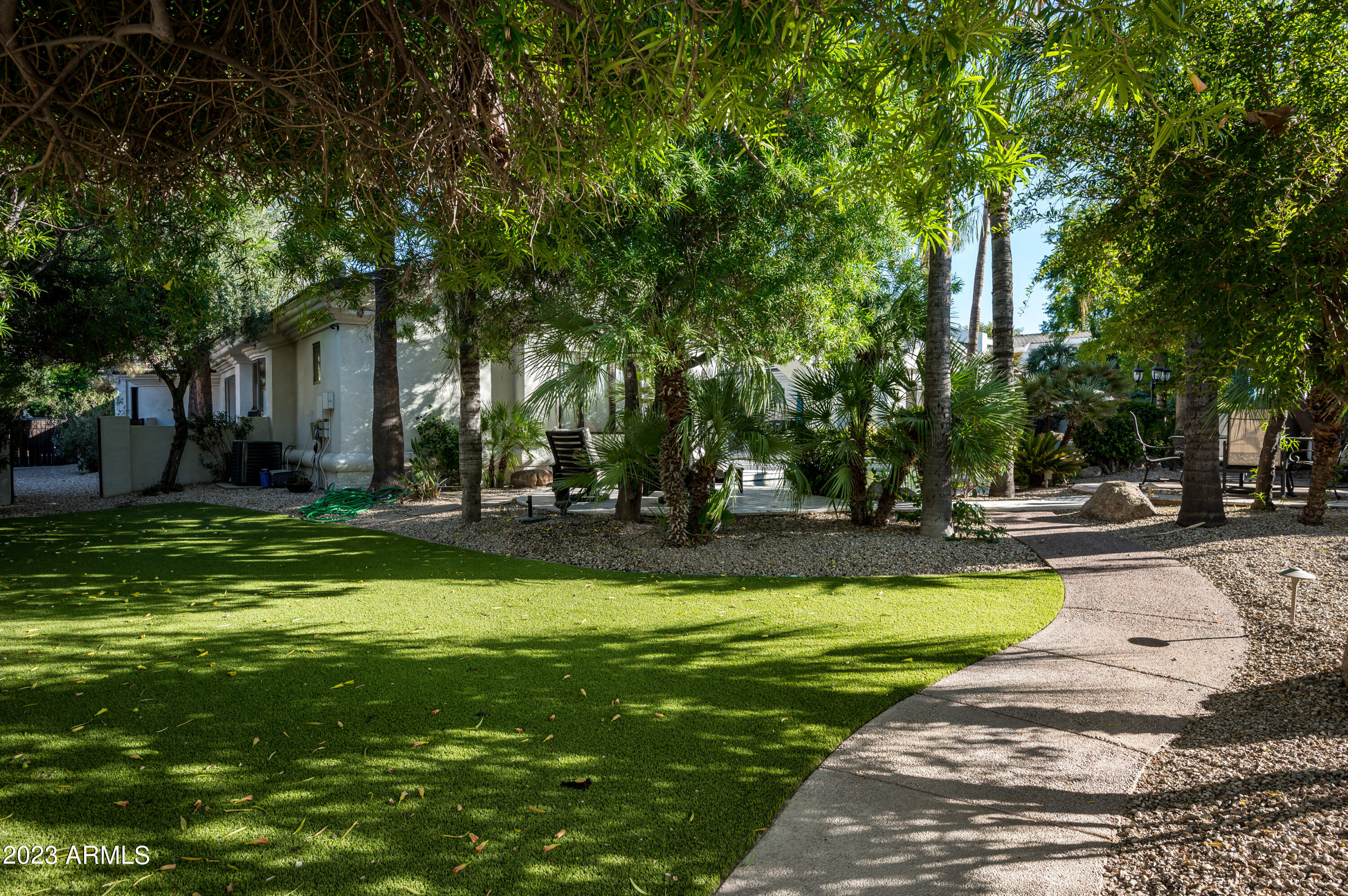 MERRILL CANTATIERRA - Residential