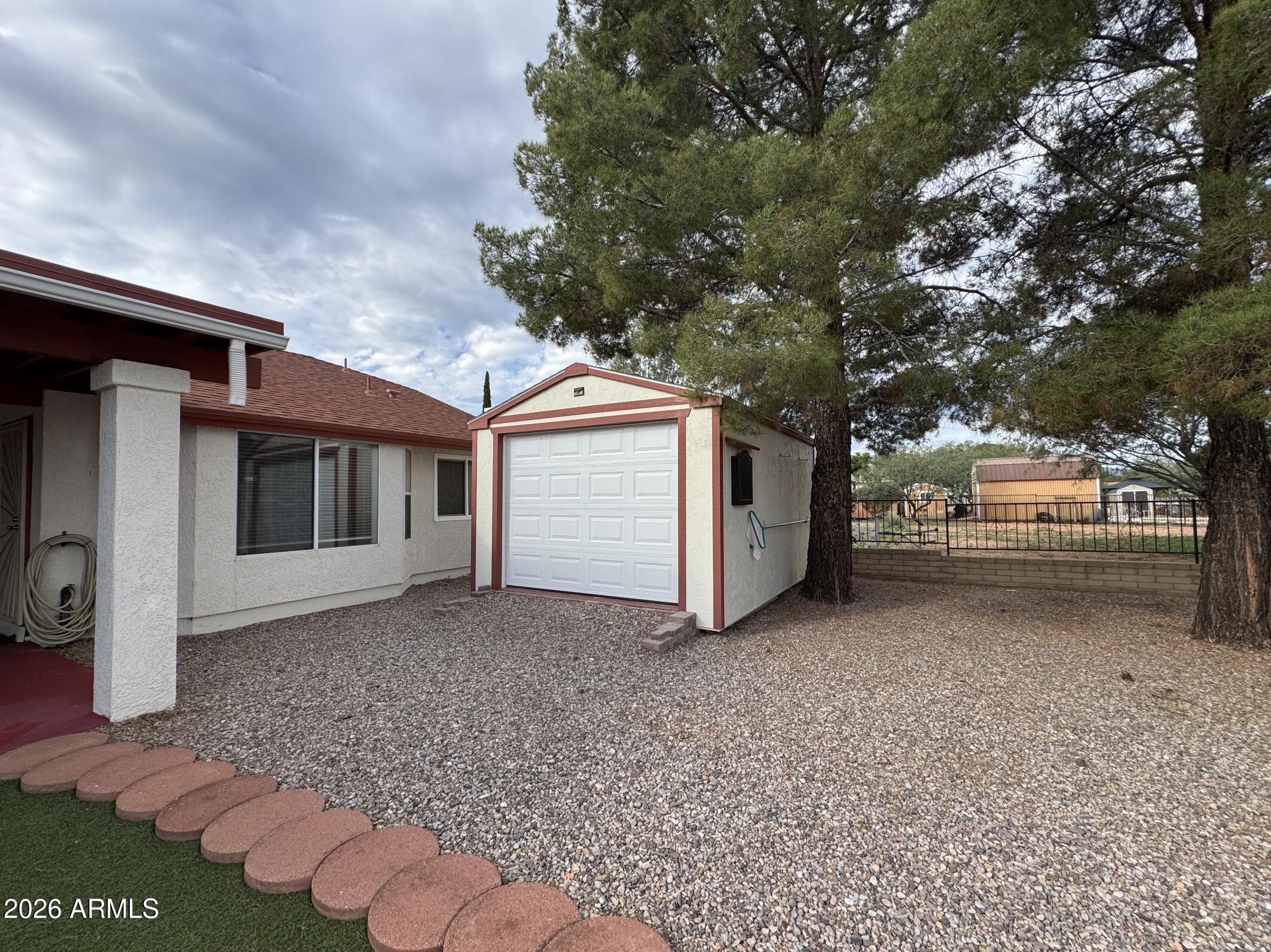 PUEBLO DEL SOL COUNTRY CLUB ESTATES 1 - Residential Lease