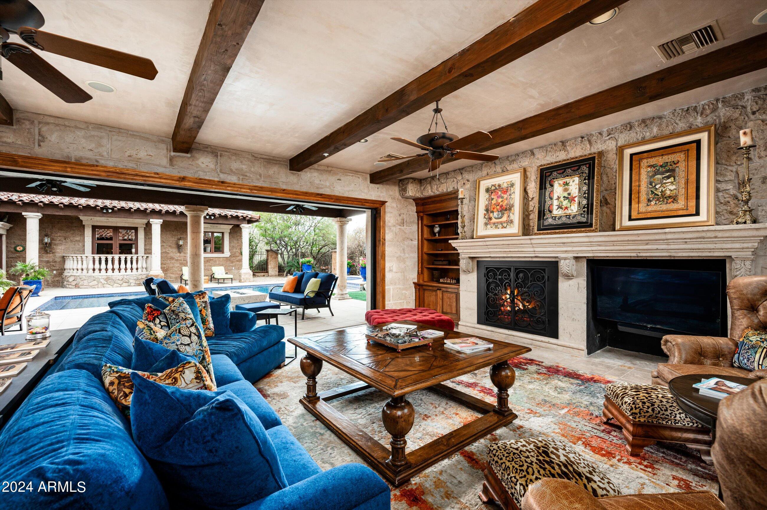 ESTANCIA - Residential