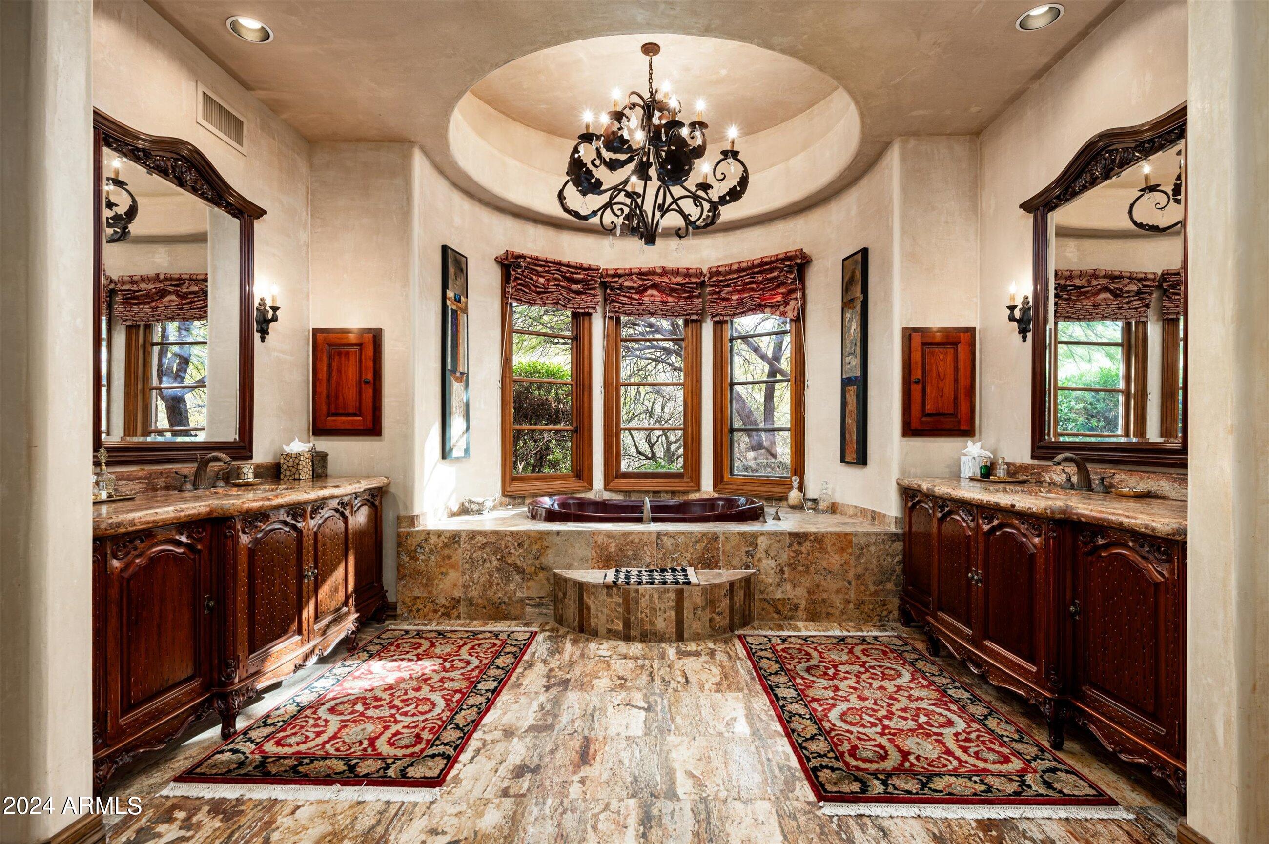 ESTANCIA - Residential
