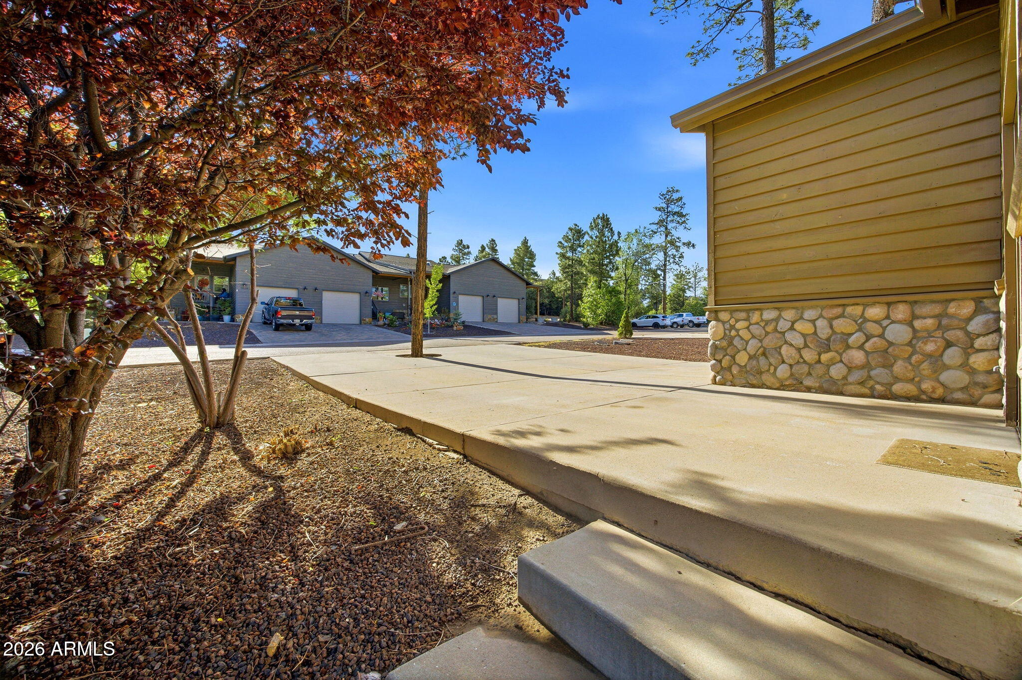 STARLIGHT RIDGE ESTATES - Residential