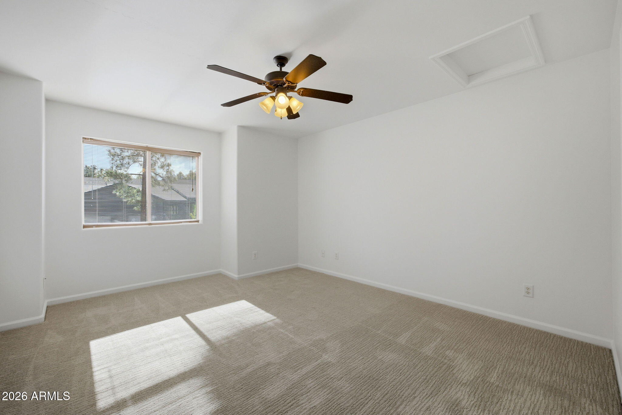 STARLIGHT RIDGE ESTATES - Residential