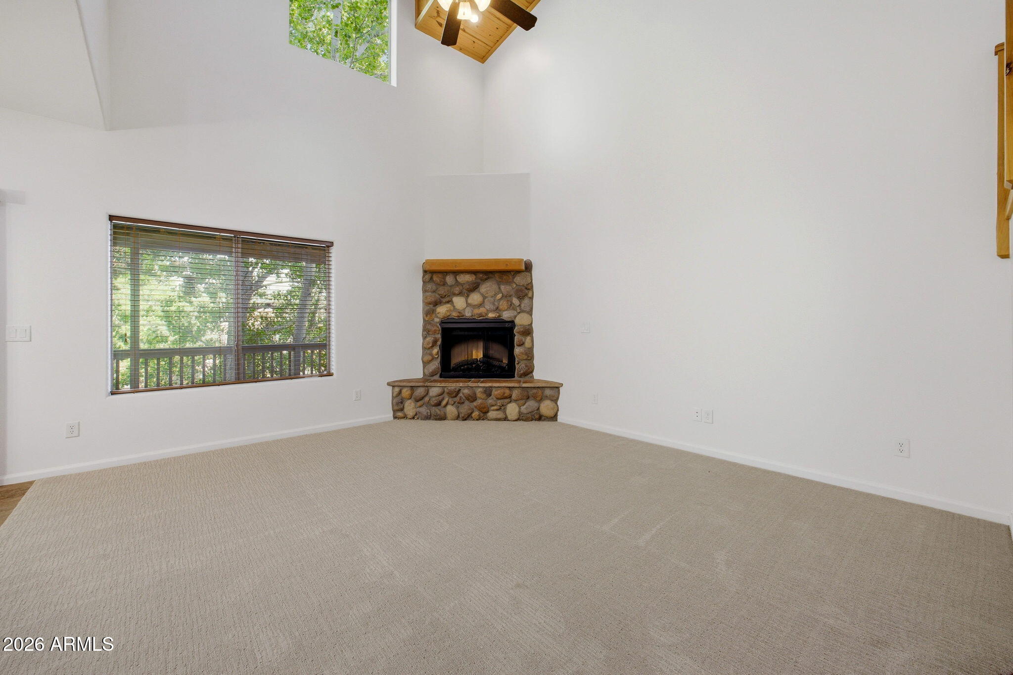 STARLIGHT RIDGE ESTATES - Residential