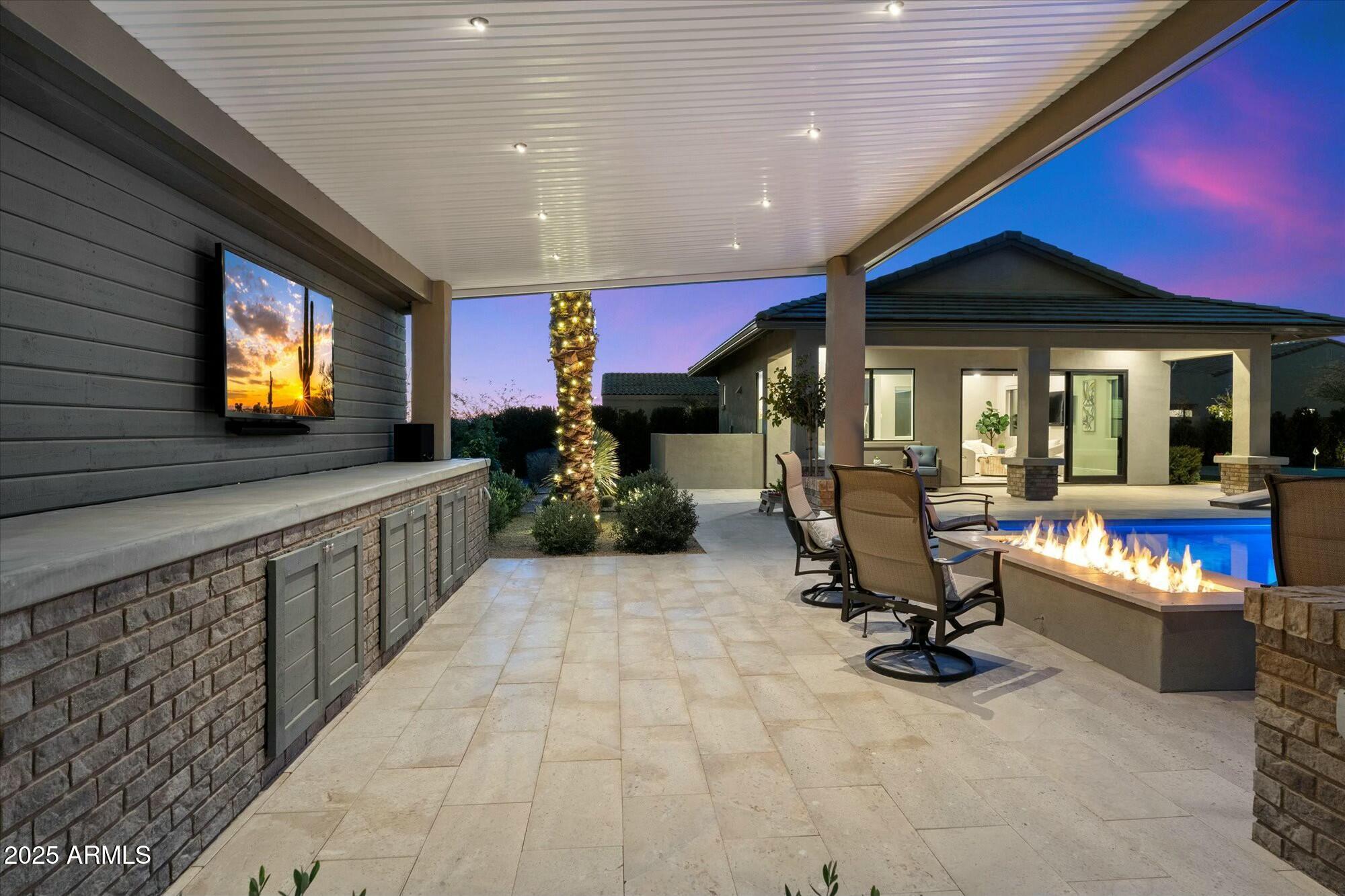 Emerald Hills - Residential