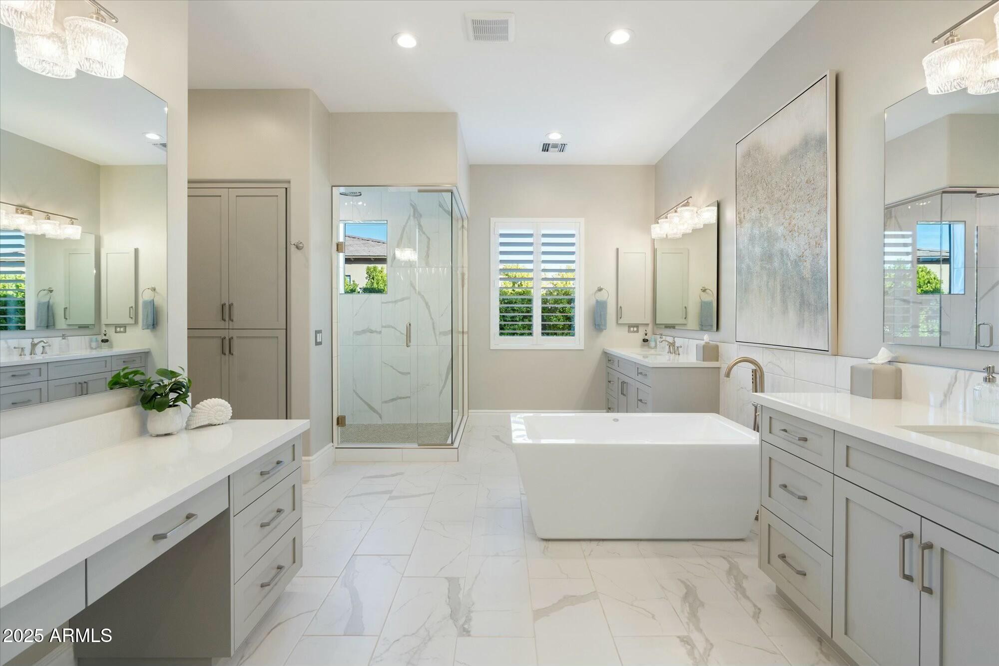 Emerald Hills - Residential