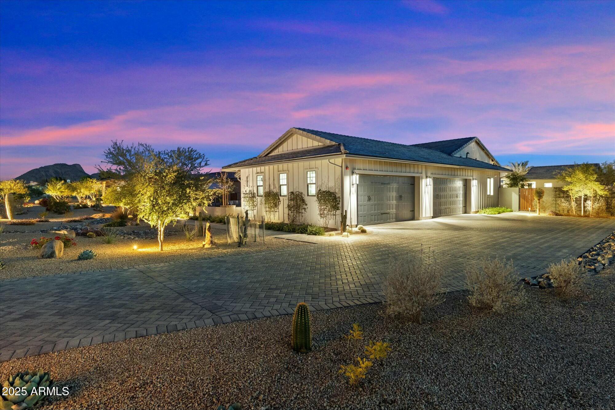 Emerald Hills - Residential