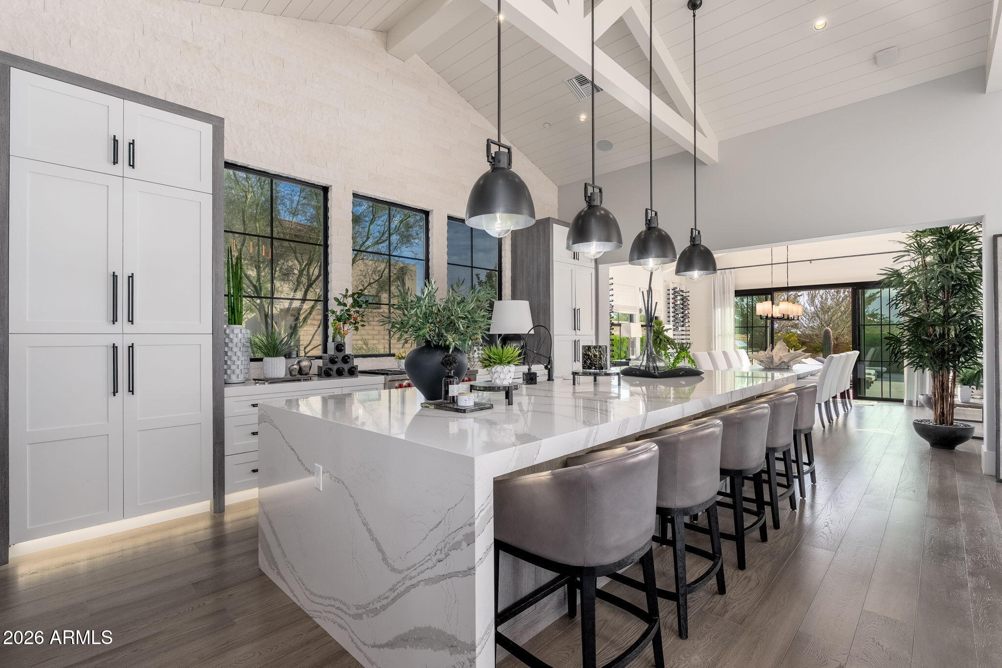 WHITE HORSE - Residential