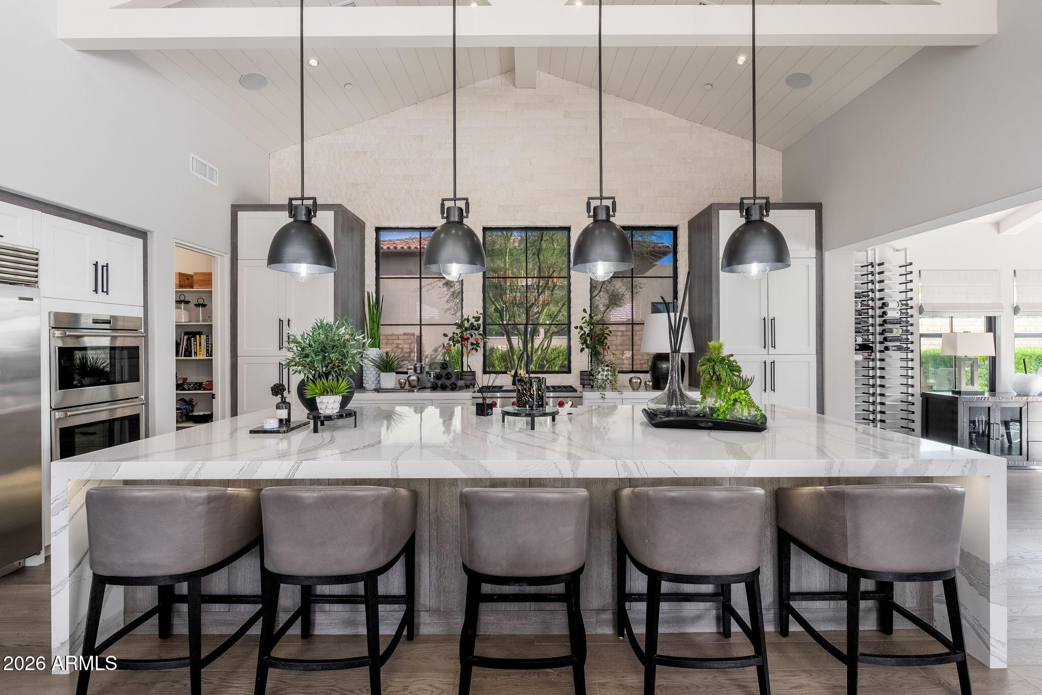 WHITE HORSE - Residential