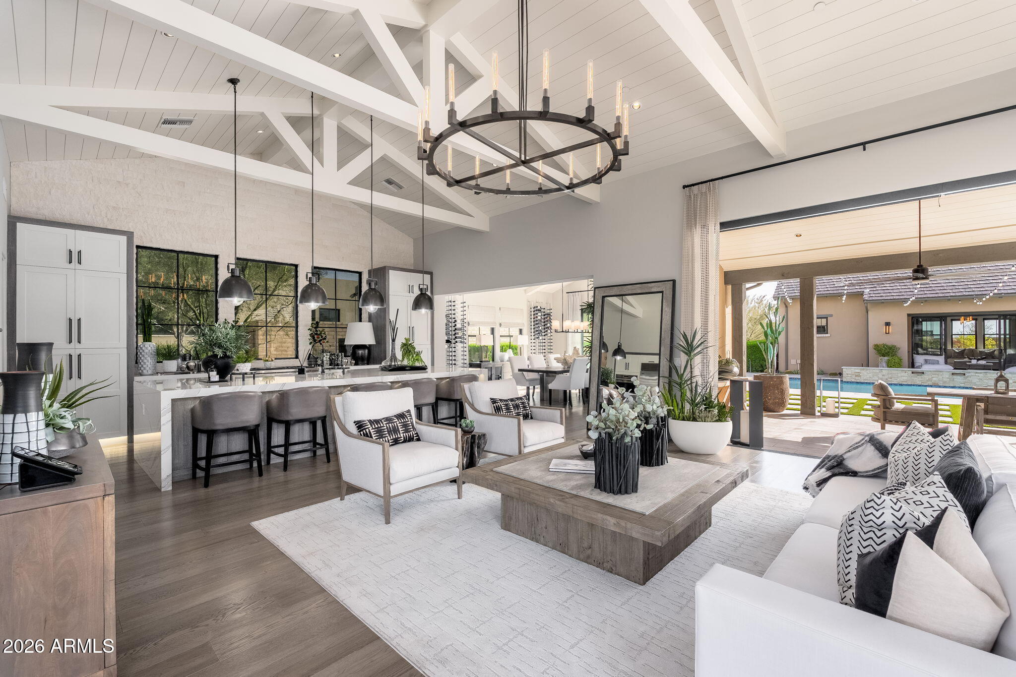 WHITE HORSE - Residential