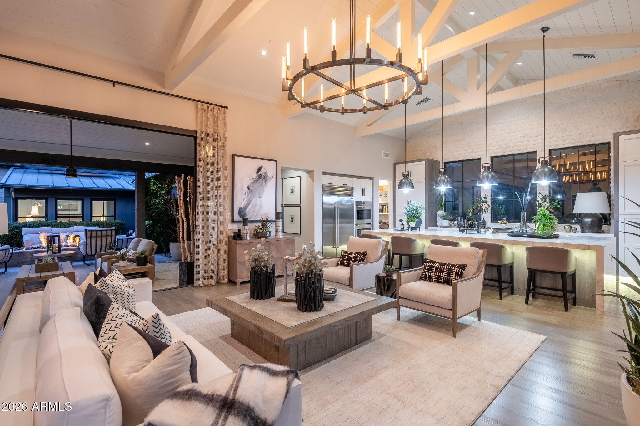 WHITE HORSE - Residential