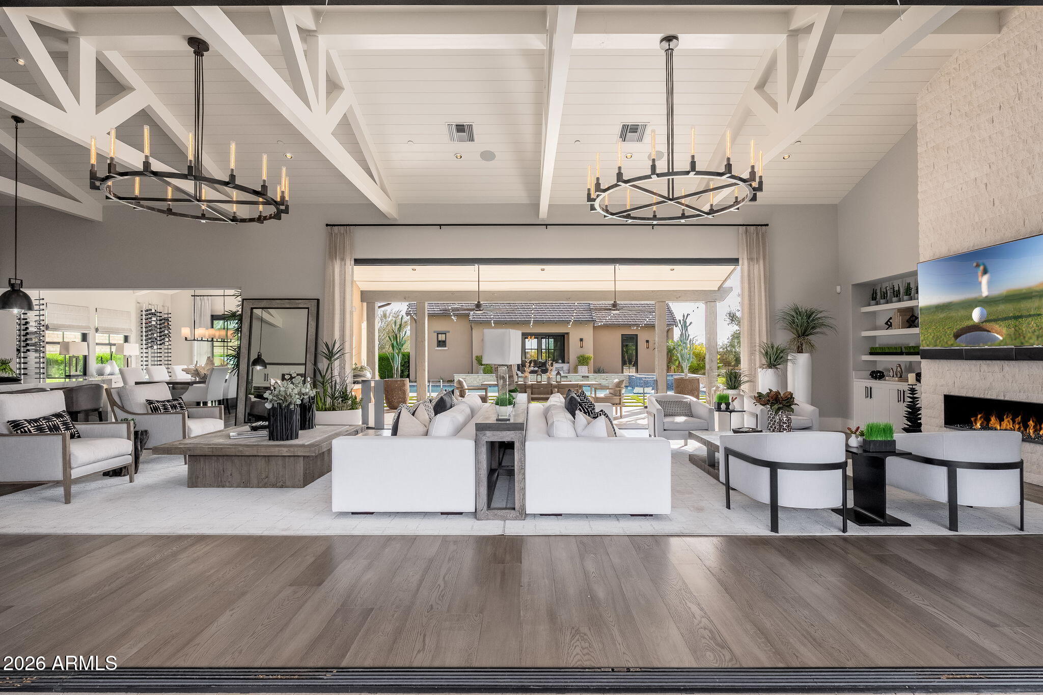 WHITE HORSE - Residential