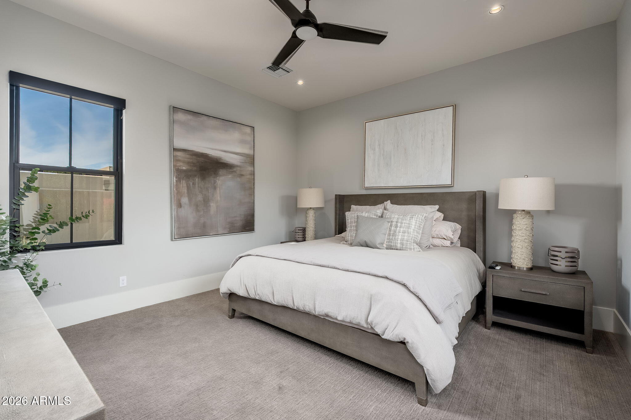 WHITE HORSE - Residential