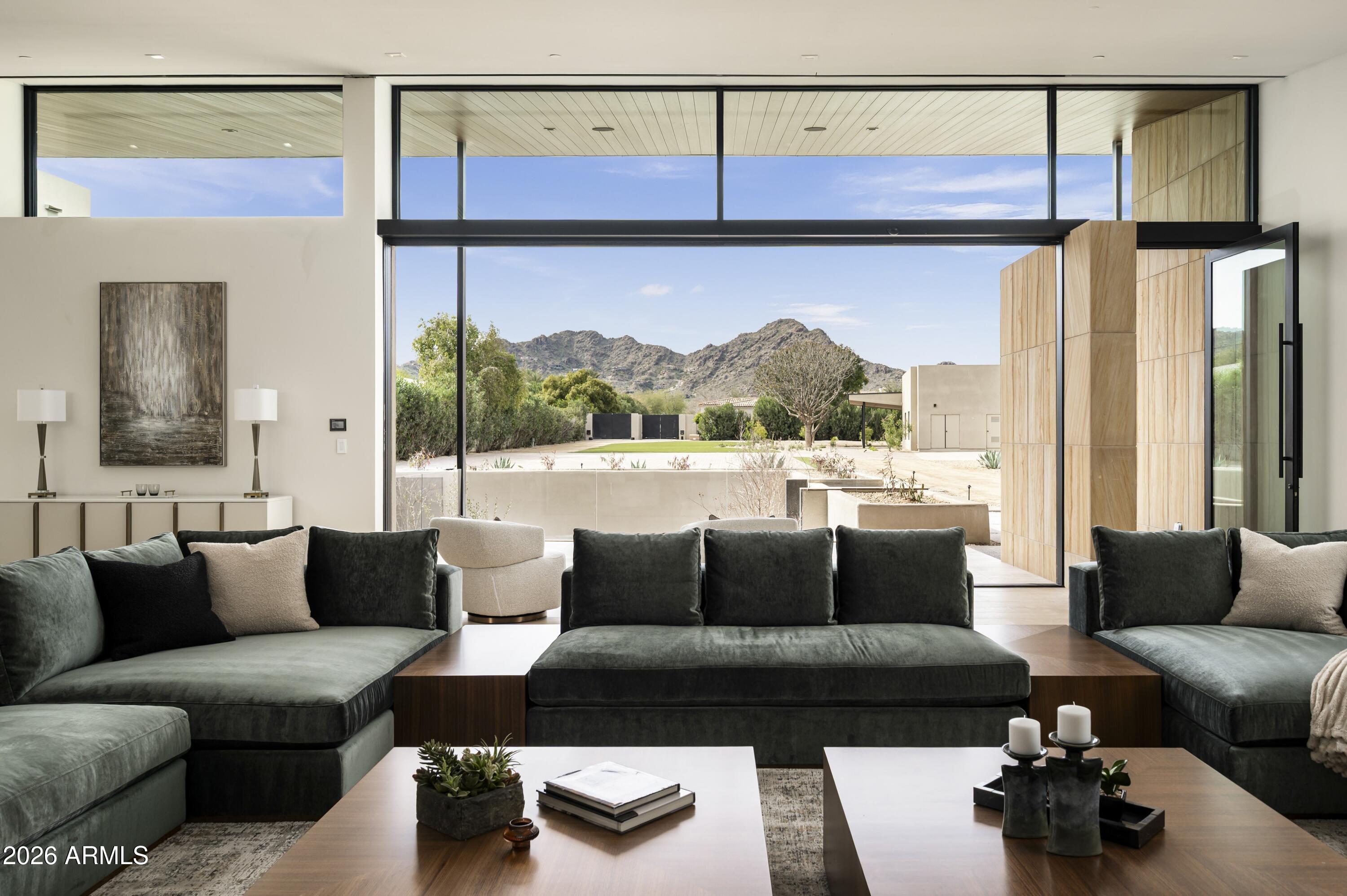 Metes and bounds - Residential