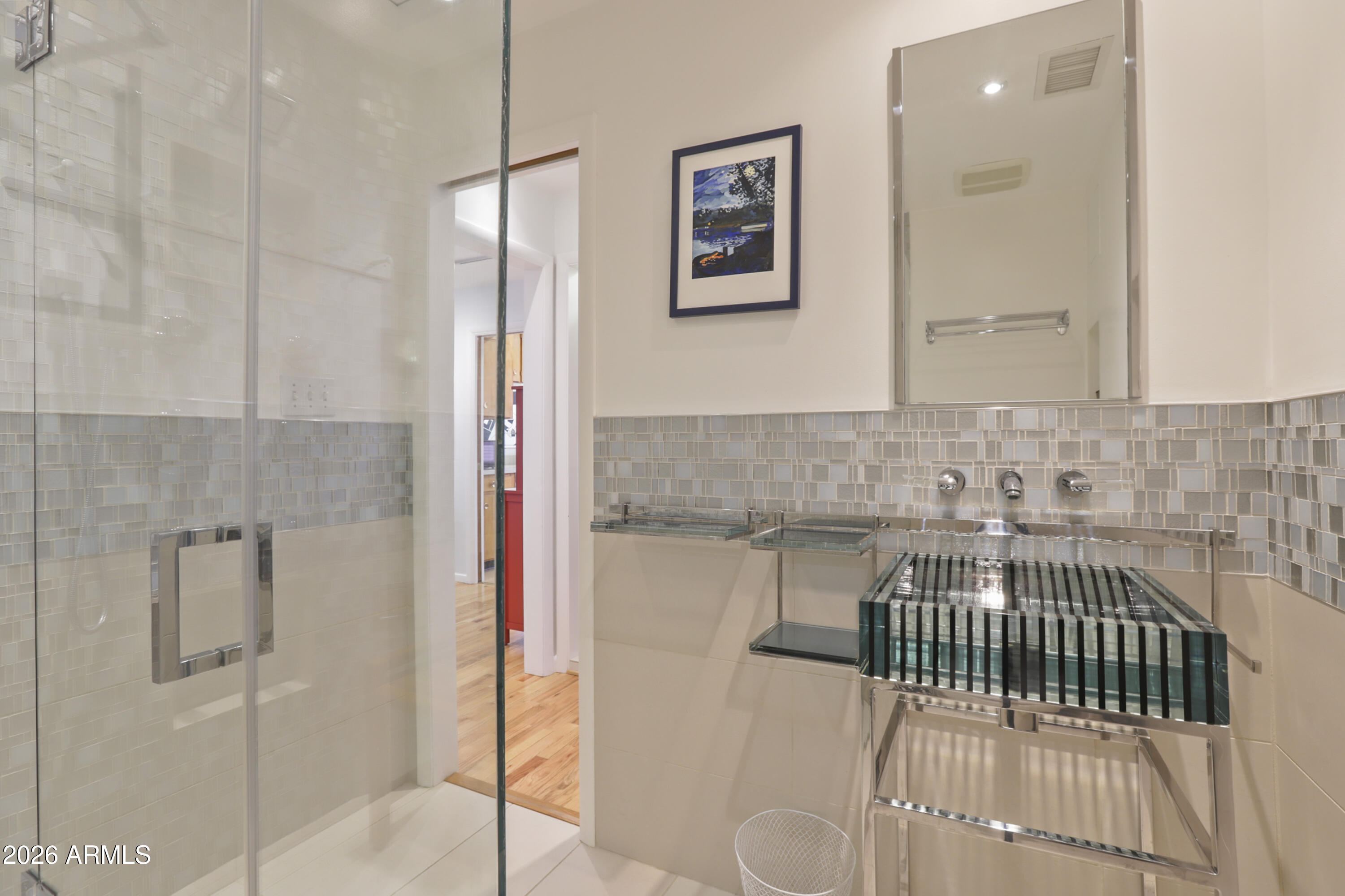 LOS OLIVOS 1-6 9-11 17-19 23 24 26 - Residential