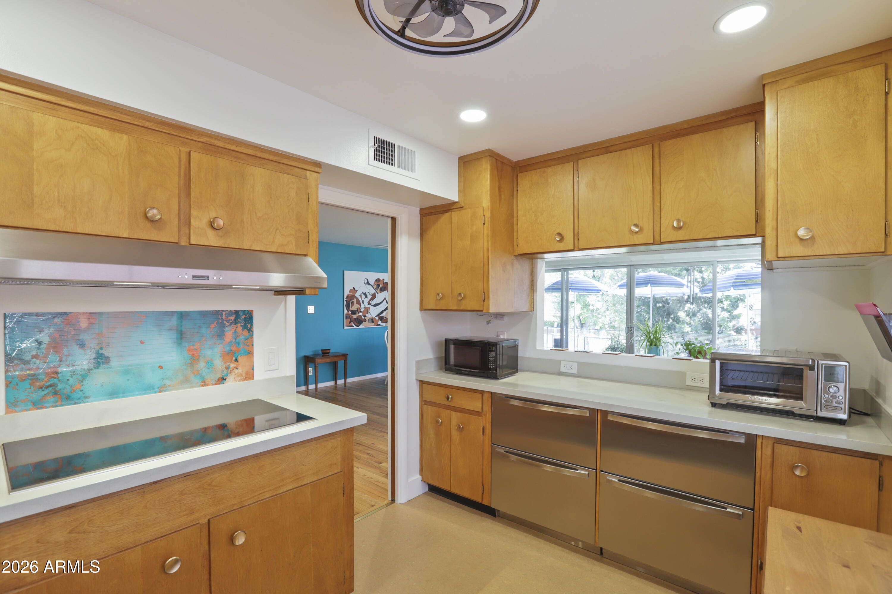 LOS OLIVOS 1-6 9-11 17-19 23 24 26 - Residential