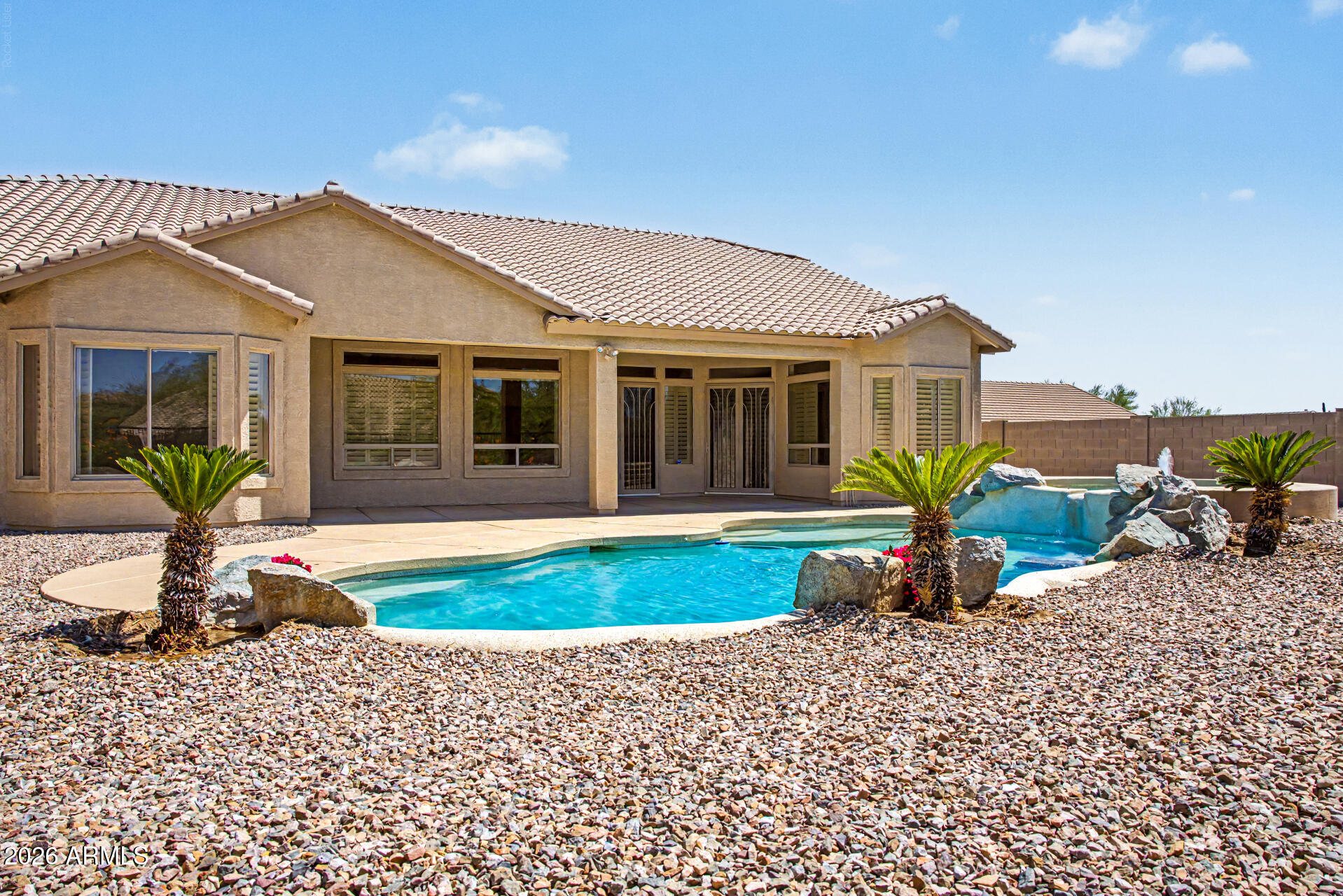 LAS SENDAS - Residential