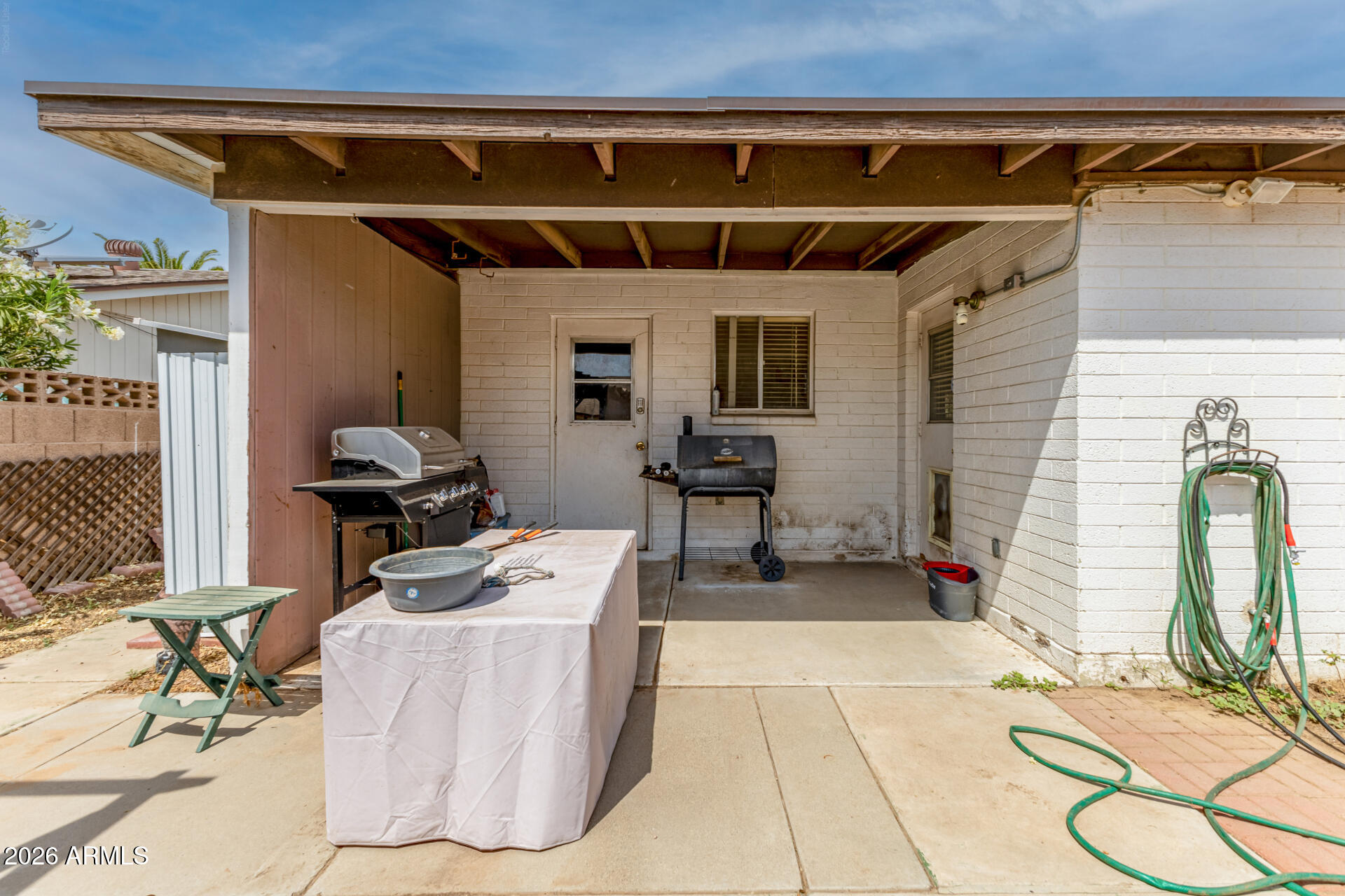 COUNTRY MEADOWS - Residential