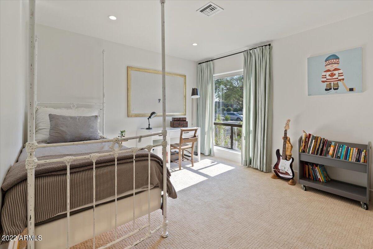 MOCKINGBIRD LANE ESTATES 6 - Residential