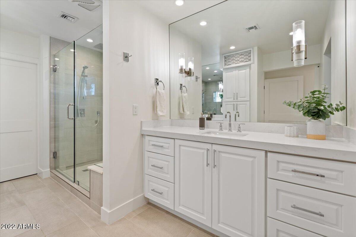 MOCKINGBIRD LANE ESTATES 6 - Residential